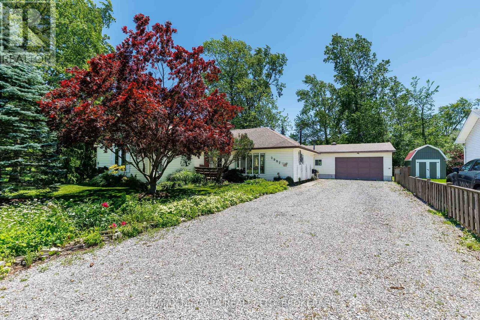 2997 Poplar Avenue, Fort Erie, Ontario  L0S 1N0 - Photo 2 - X13106940
