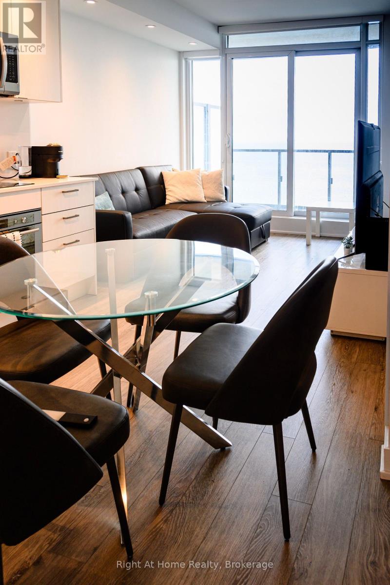 2808 - 1928 Lakeshore Boulevard W, Toronto, Ontario  M6S 0B1 - Photo 6 - W13464344