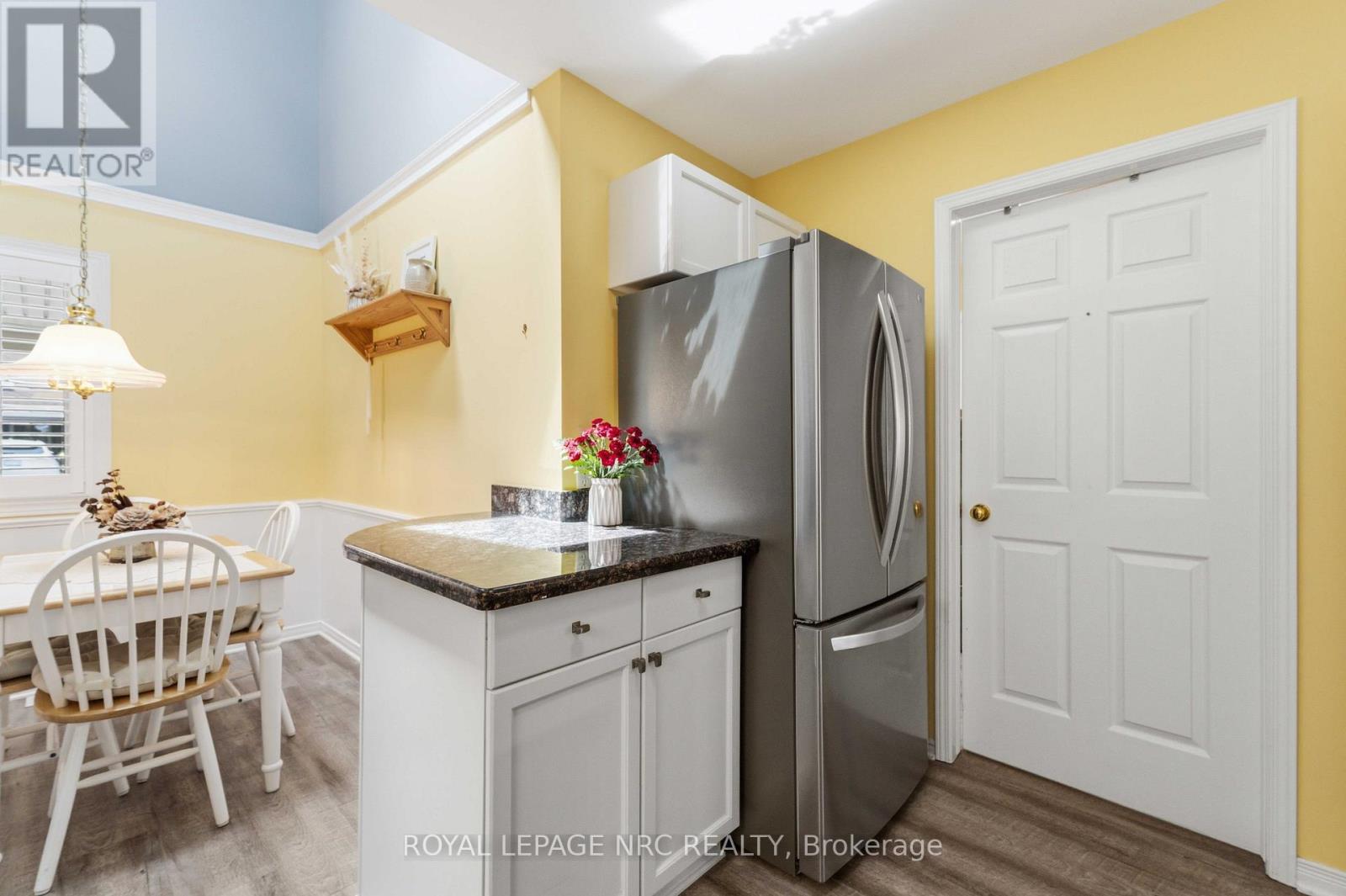 4122 Hazelnut Court, Lincoln, Ontario  L0R 2C0 - Photo 18 - X13464352