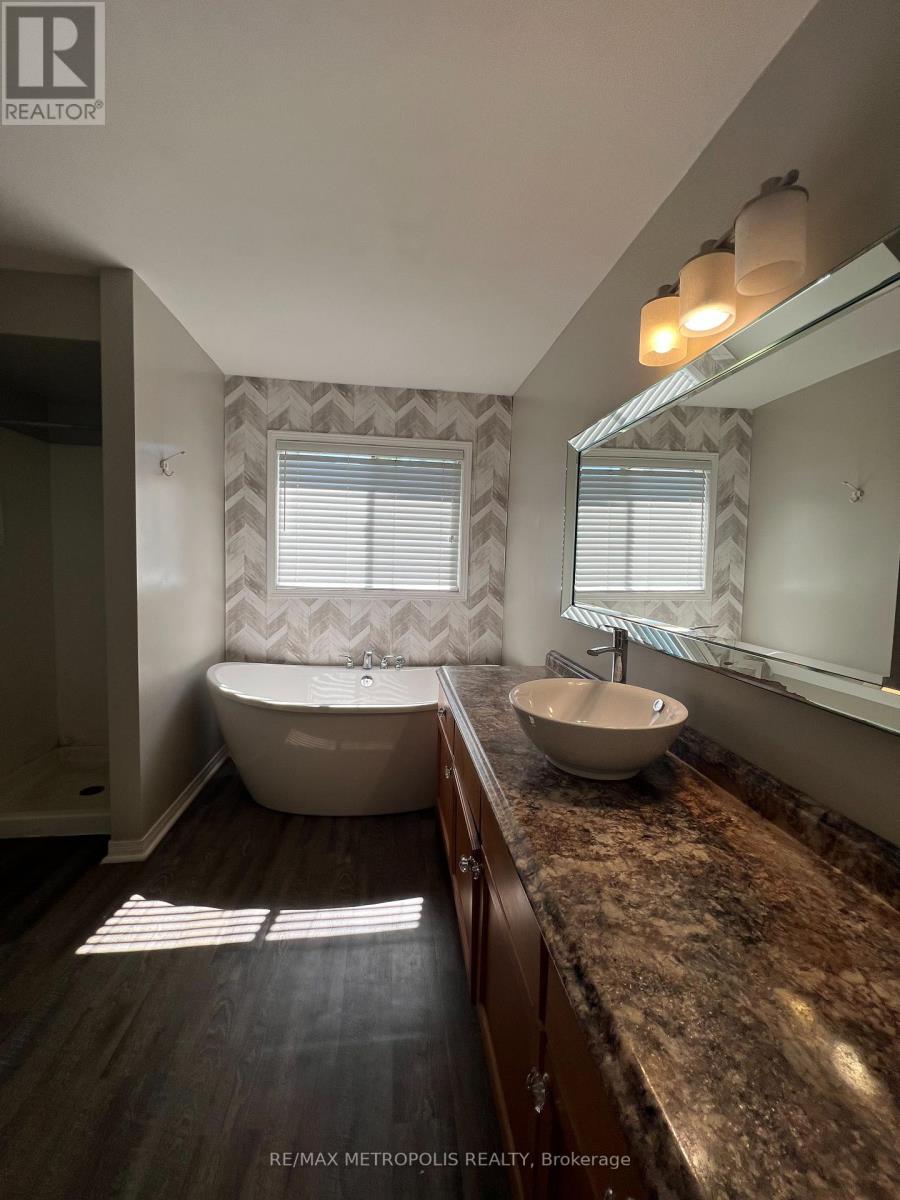 144 Meadowoak Crescent, London North, Ontario  N6H 5R9 - Photo 46 - X13452628