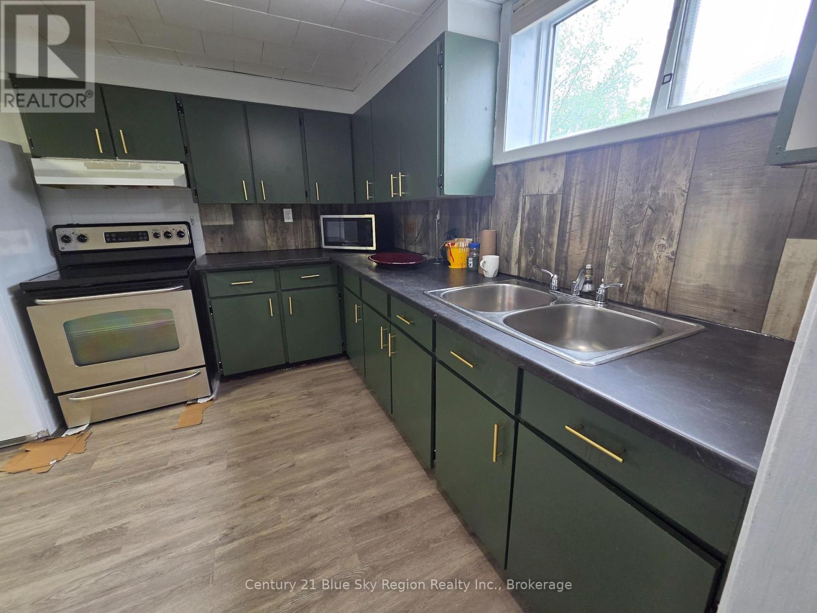 40-2b Judge Avenue, North Bay, Ontario  P1A 1B4 - Photo 3 - X13464158