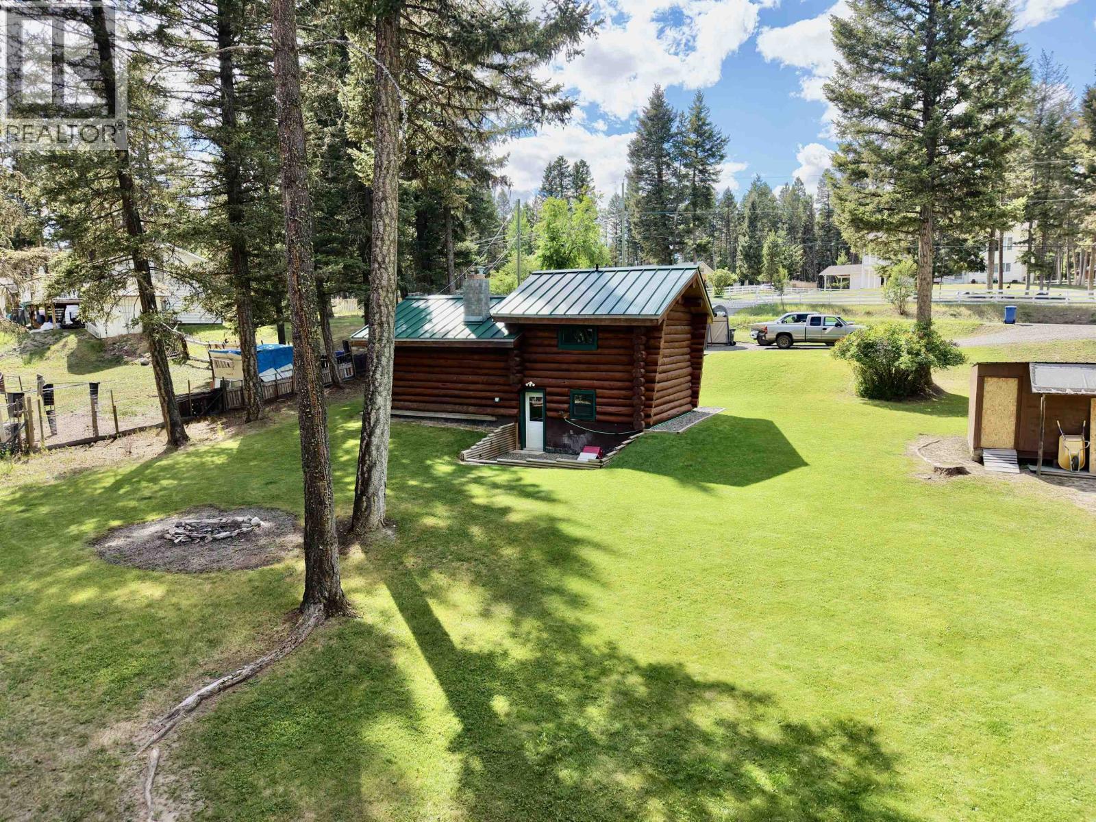4895 Meesquono Trail, 108 Mile Ranch, British Columbia  V0K 2Z0 - Photo 19 - R3090206
