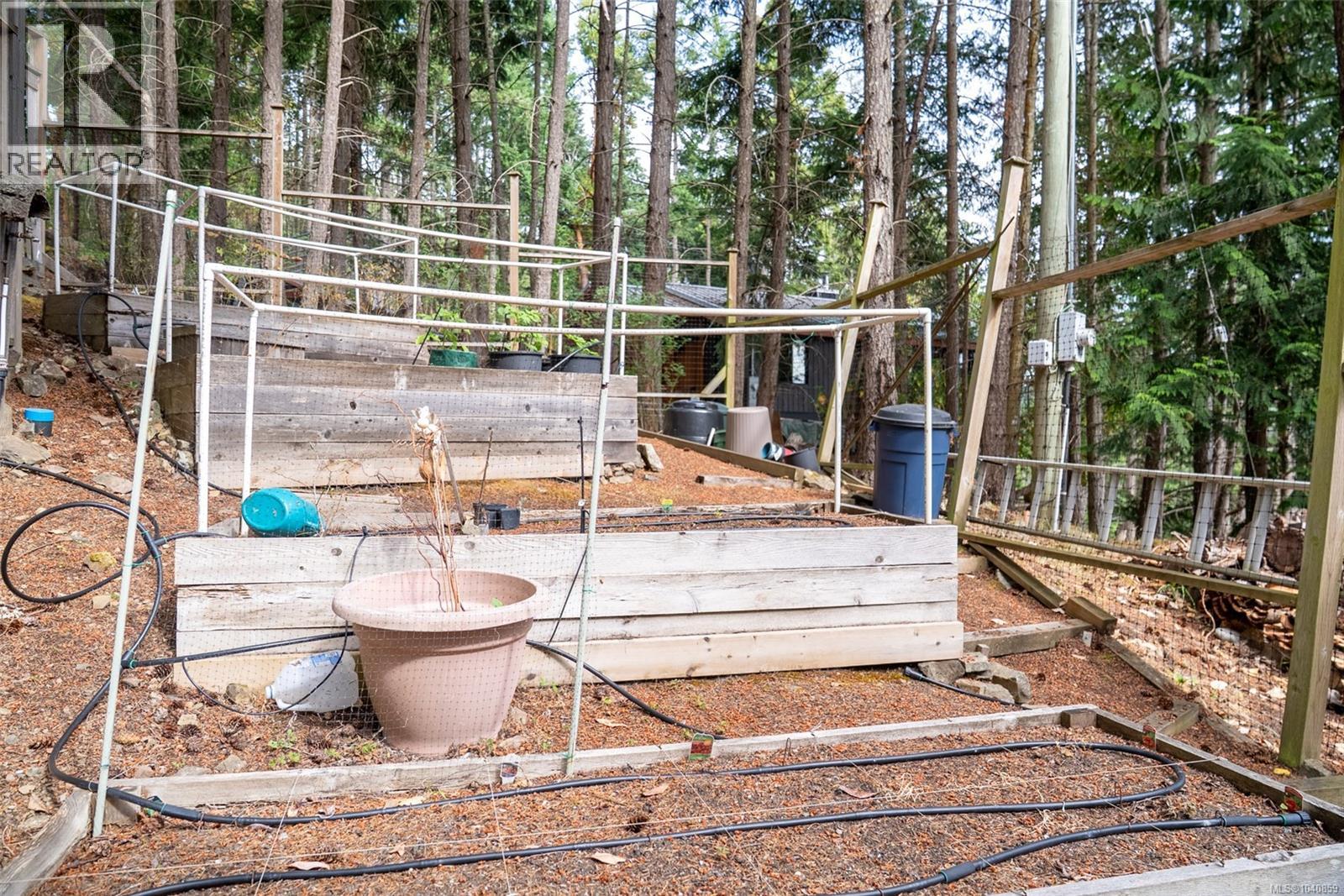 6608 Razor Point Rd, Pender Island, British Columbia  V0N 2M1 - Photo 58 - 1040859