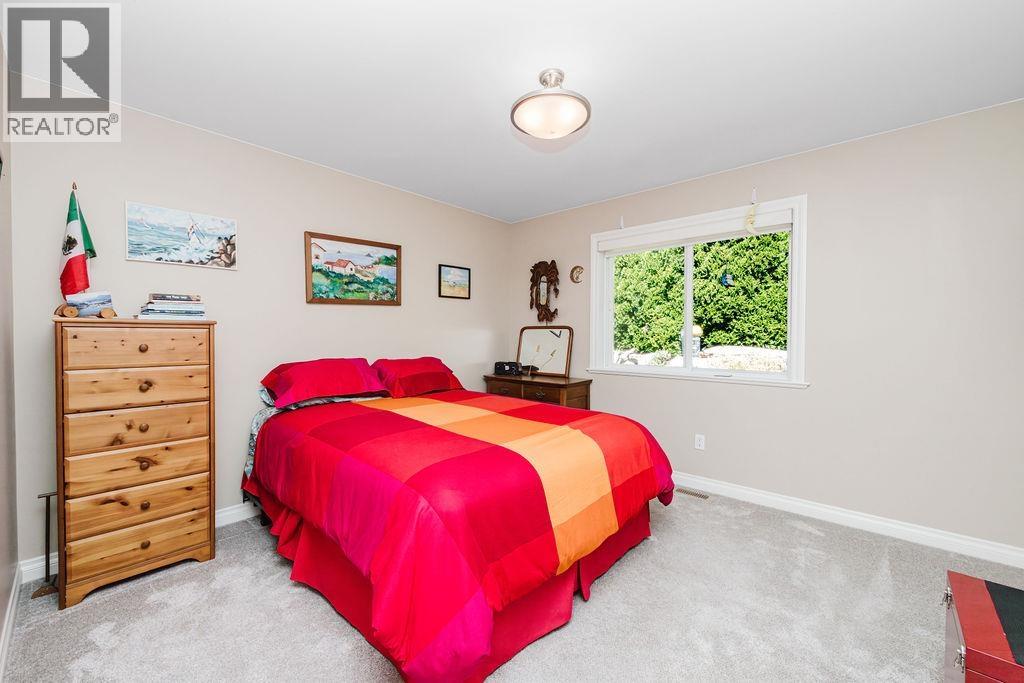 6252 Baillie Road, Sechelt, British Columbia  V7Z 0R5 - Photo 21 - R3133360