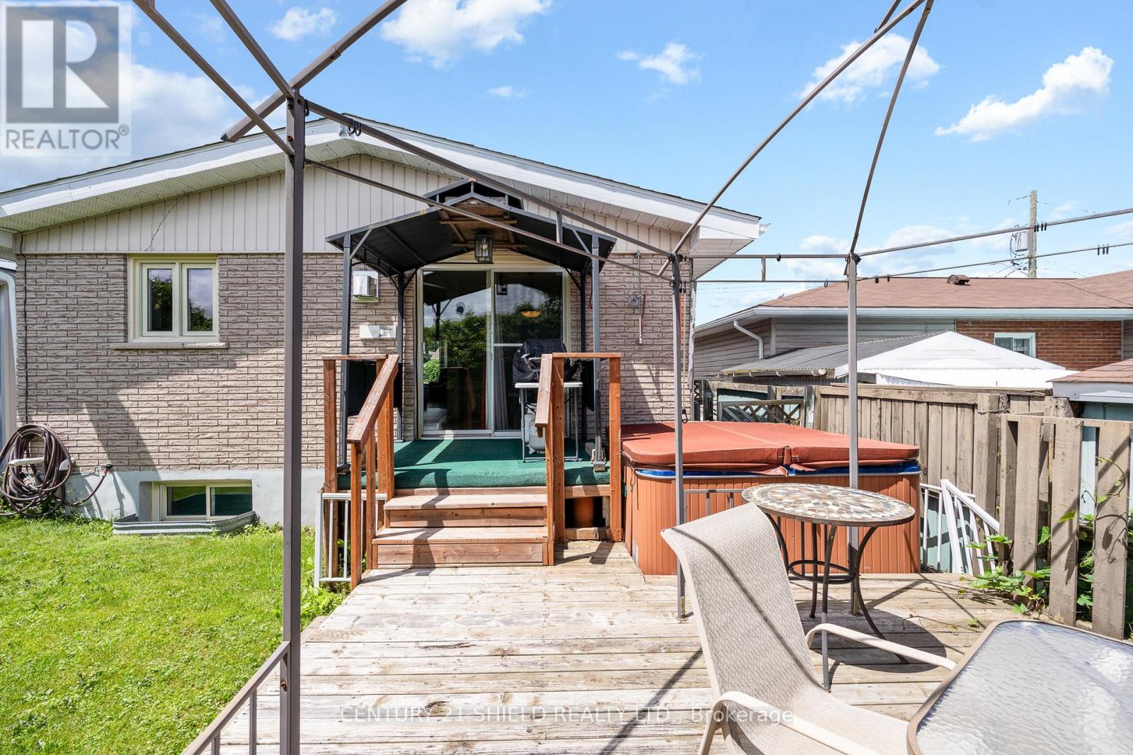 38 Clement Street, North Glengarry, Ontario  K0C 1A0 - Photo 14 - X13464136