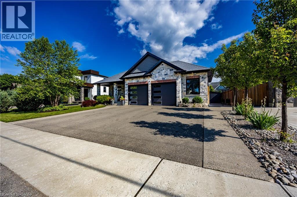 139 New Lakeshore Road, Port Dover, Ontario  N0A 1N3 - Photo 2 - 40840966