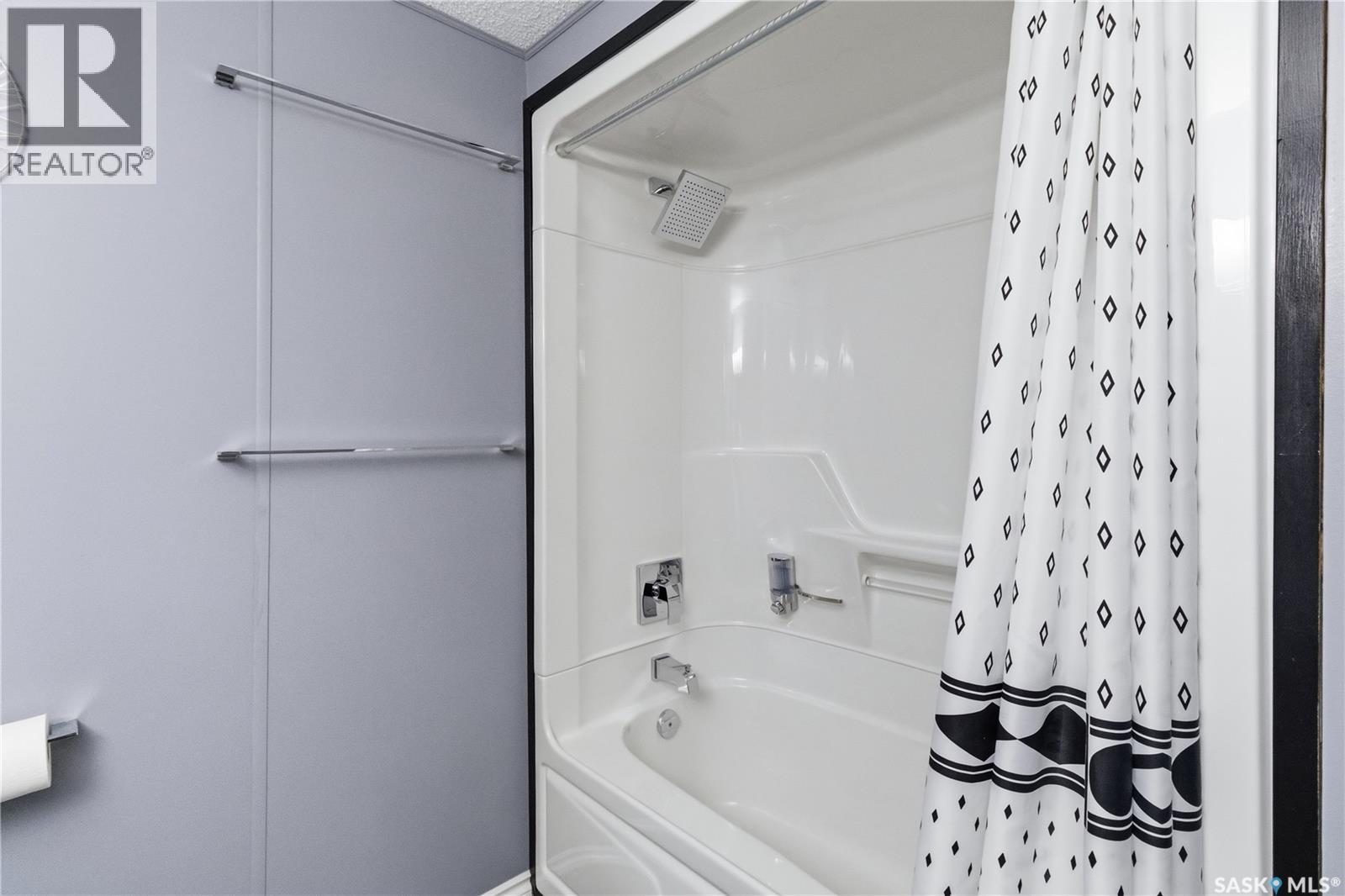 204 Cypress Way, Blucher Rm No. 343, Saskatchewan  S7B 0A4 - Photo 14 - SK040006