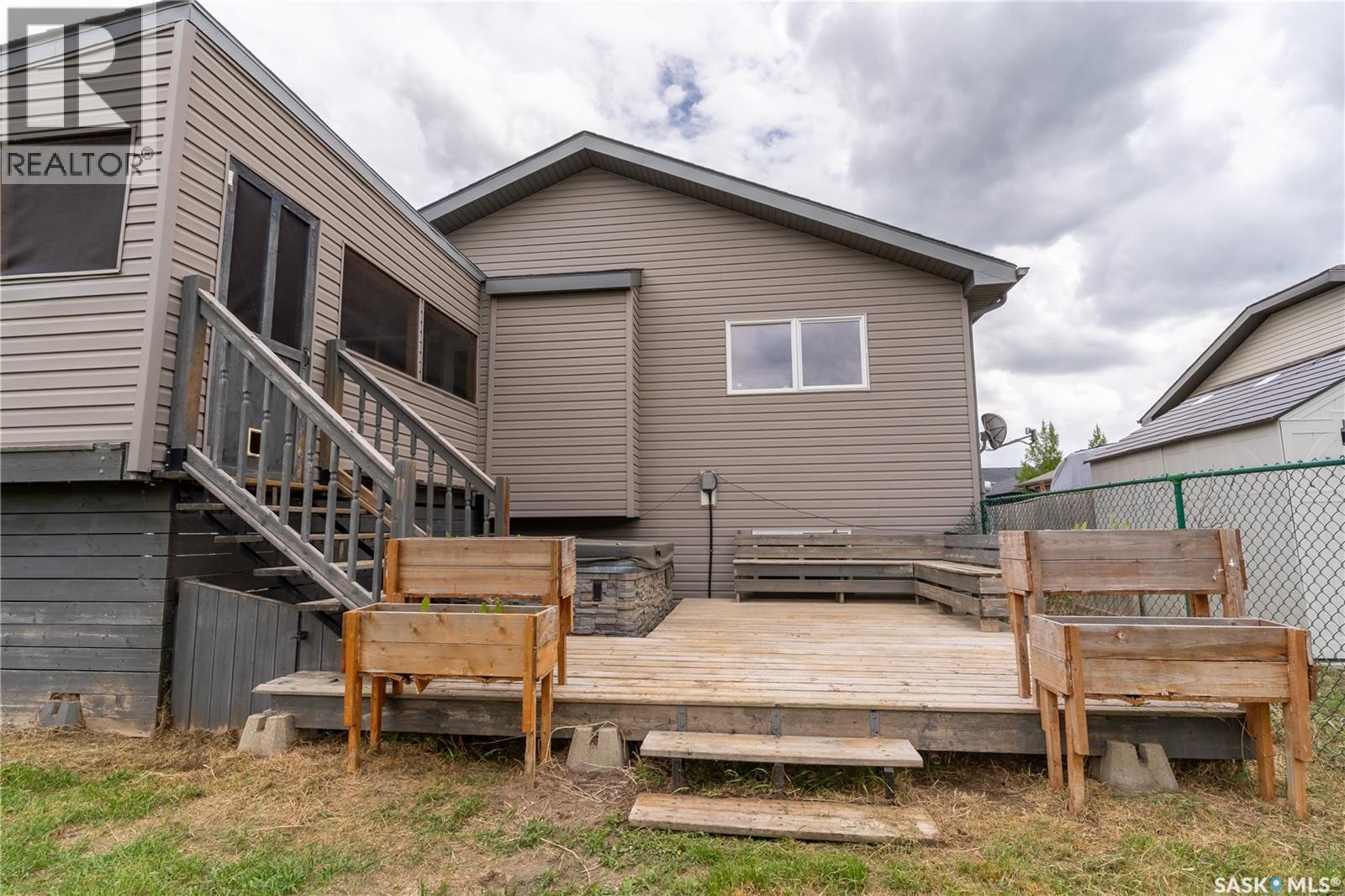 708 6th Avenue S, Martensville, Saskatchewan S0K 2T0 - Photo 33 - SK039918