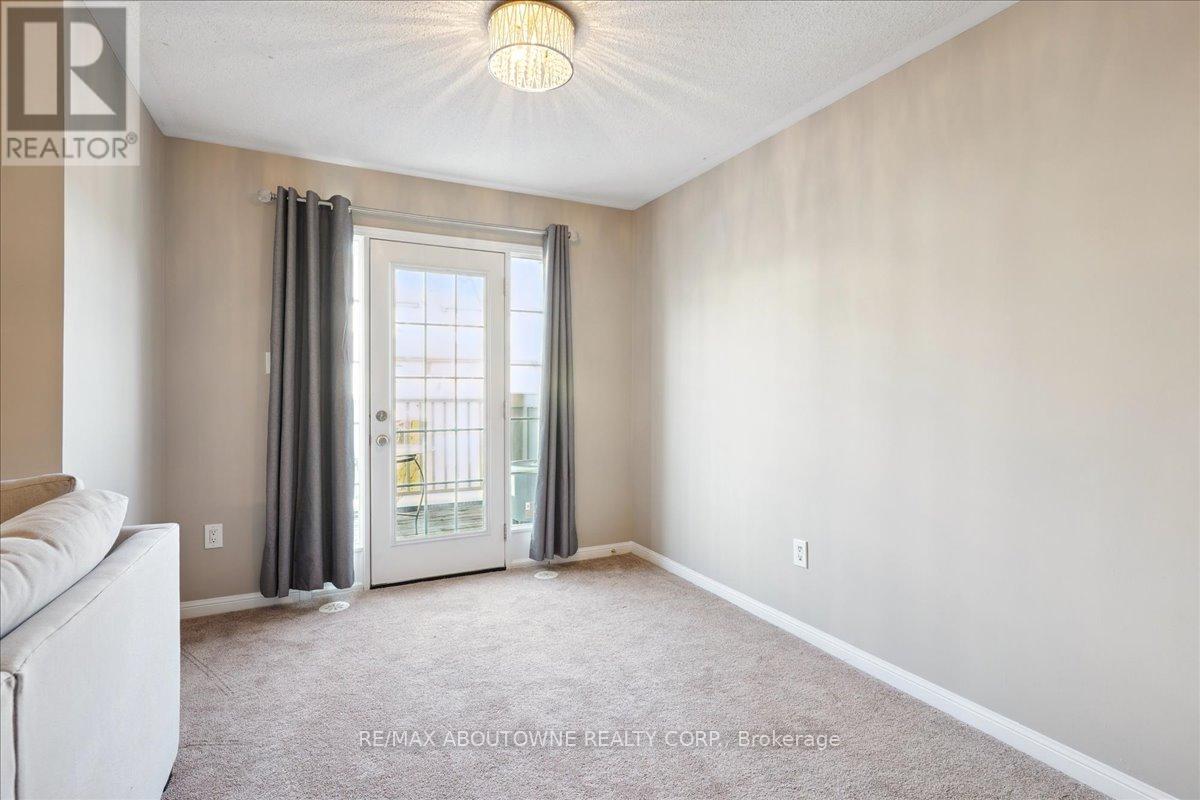 222 Septimus Heights, Milton, Ontario  L9T 8N5 - Photo 16 - W13194174