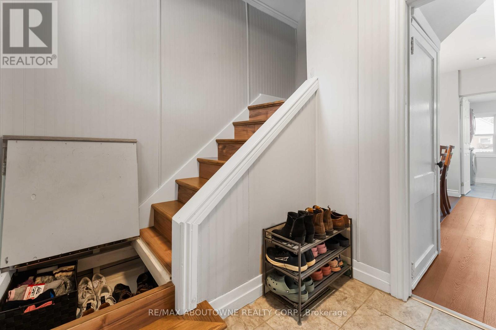54 Weir Street S, Hamilton, Ontario  L8K 3A4 - Photo 5 - X12981768