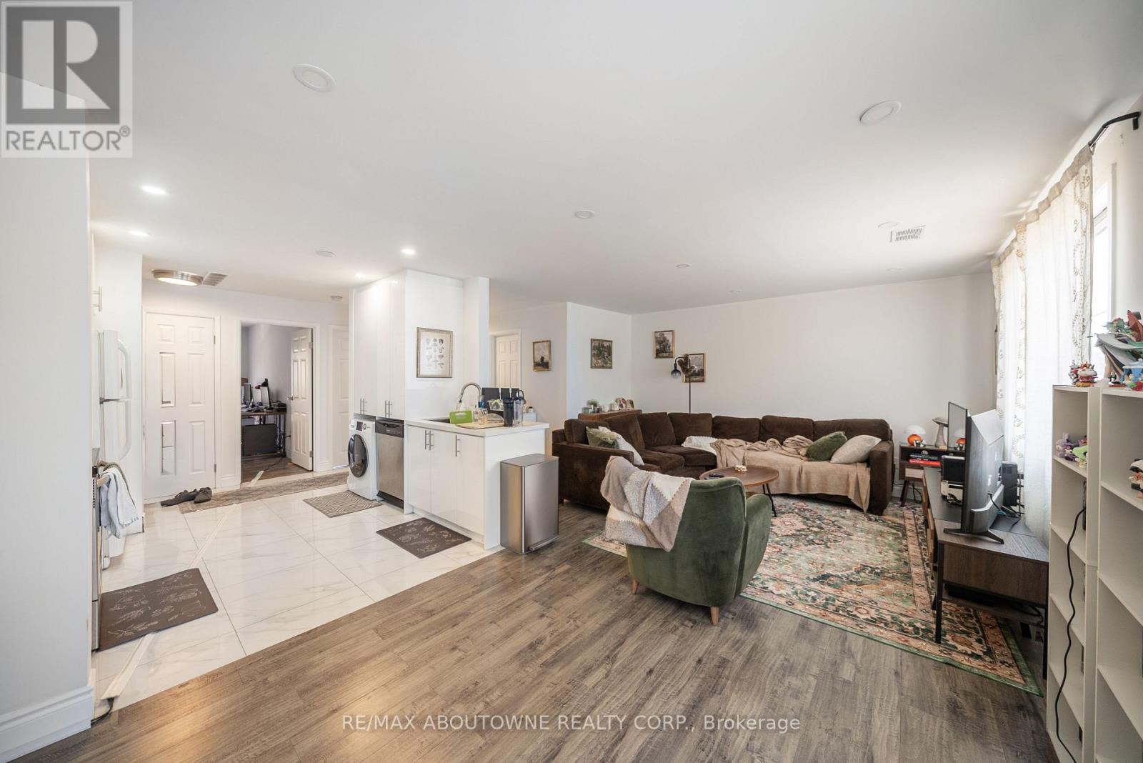 323 Upper Wentworth Street, Hamilton, Ontario  L9A 4T2 - Photo 34 - X13235502