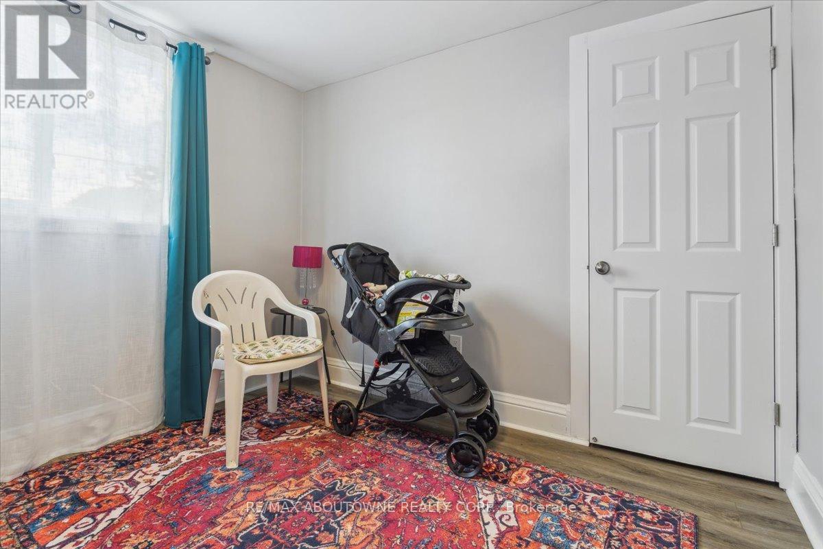 26 Vine Street, St. Catharines, Ontario  L2M 4T2 - Photo 20 - X13458552