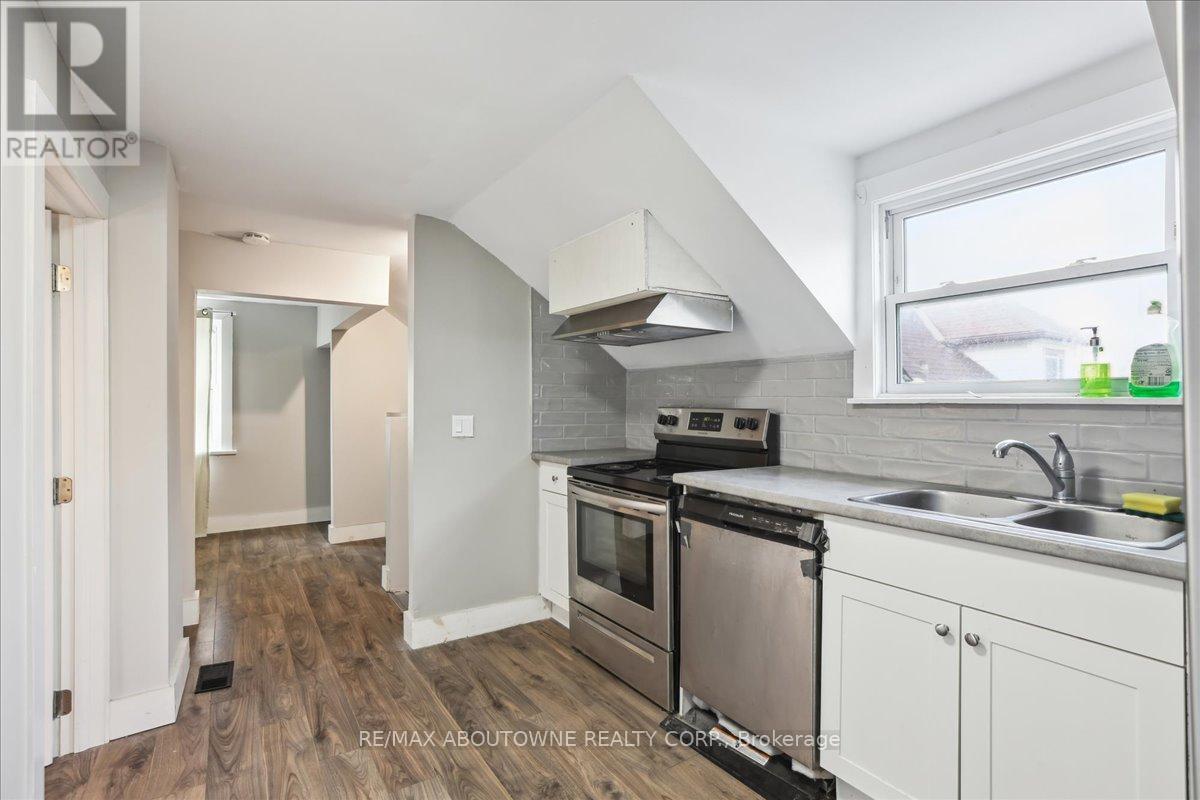 19 Seneca Street, St. Catharines, Ontario  L2R 2V1 - Photo 20 - X13458532
