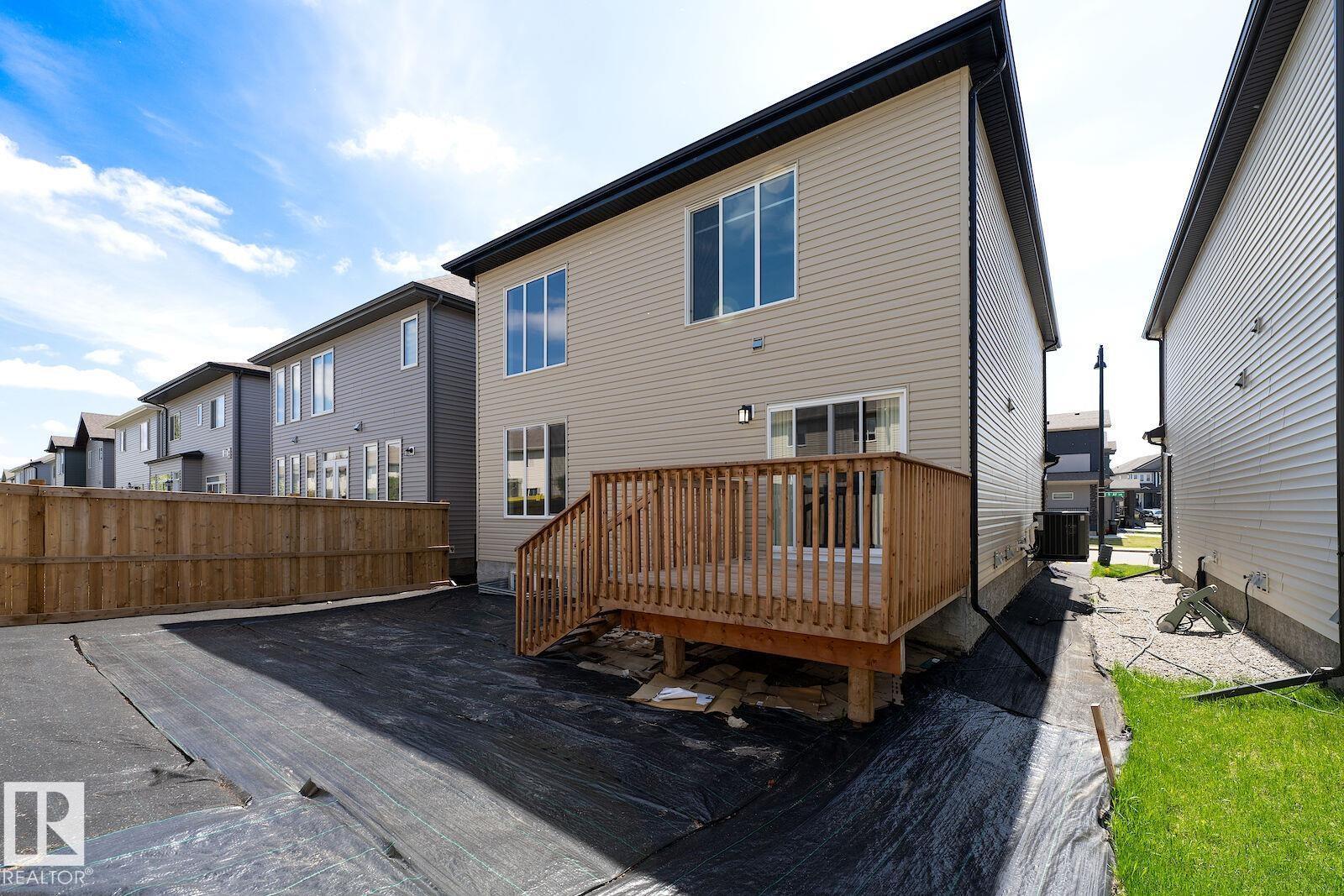 17320 9 Av Sw, Edmonton, Alberta  T6W 3V3 - Photo 41 - E4494149