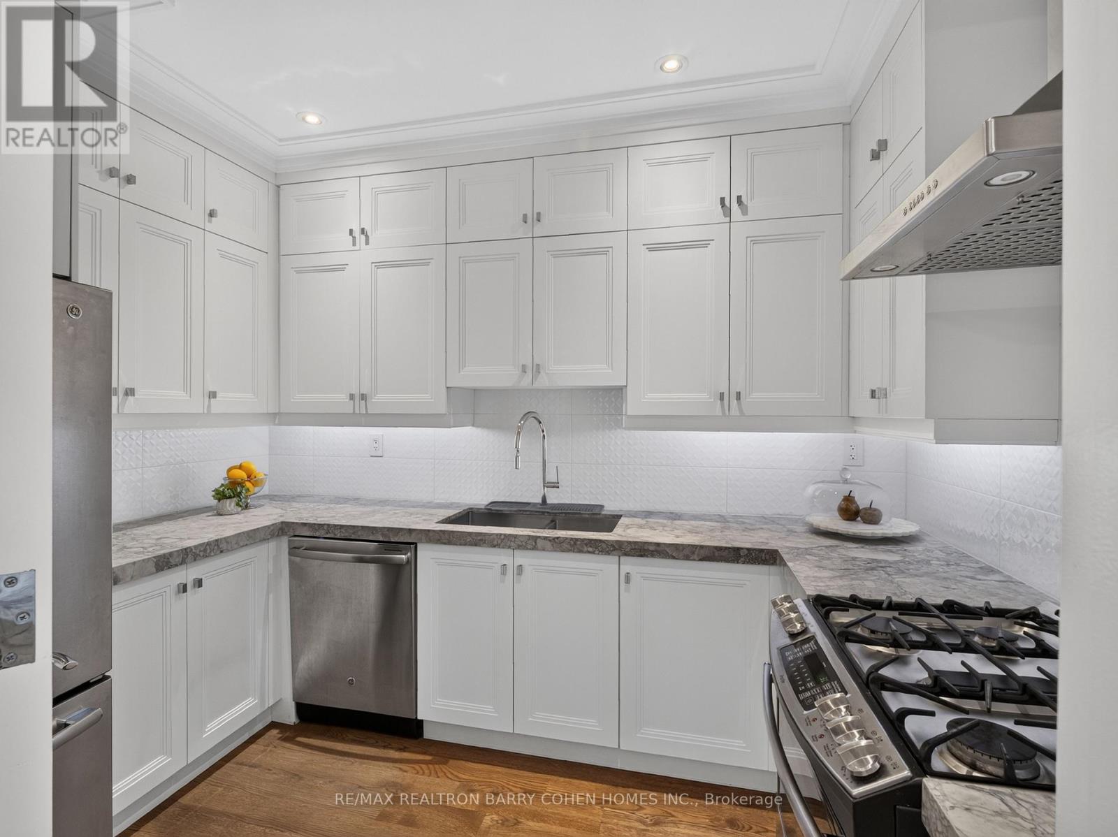 167 Old Yonge Street, Toronto, Ontario  M2P 1R1 - Photo 18 - C13464154