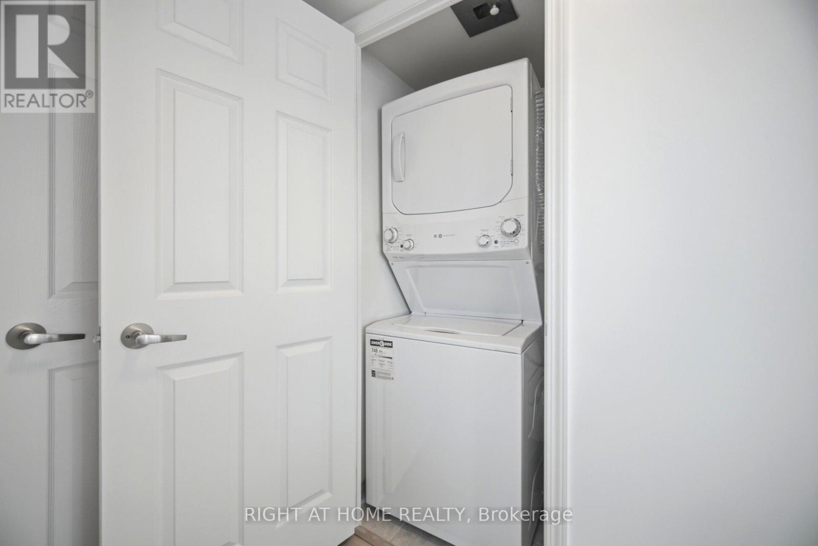 #2511 - 19 Grand Trunk Crescent, Toronto, Ontario  M5J 3A3 - Photo 33 - C13464224