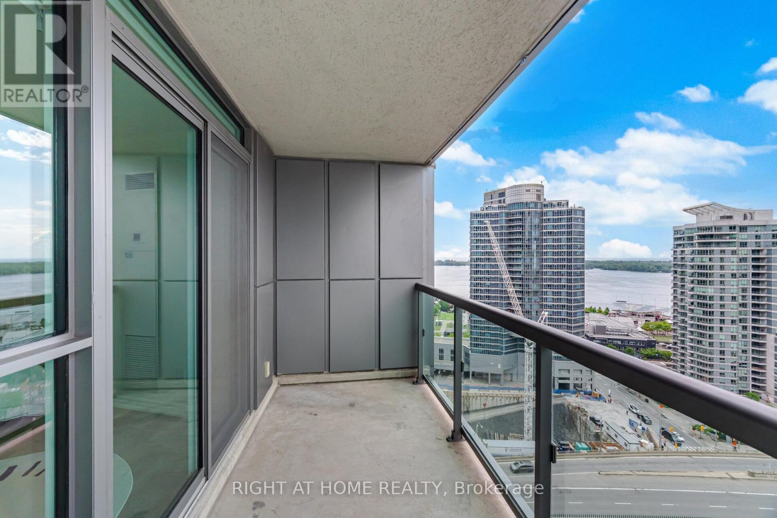 #2511 - 19 Grand Trunk Crescent, Toronto, Ontario  M5J 3A3 - Photo 35 - C13464224
