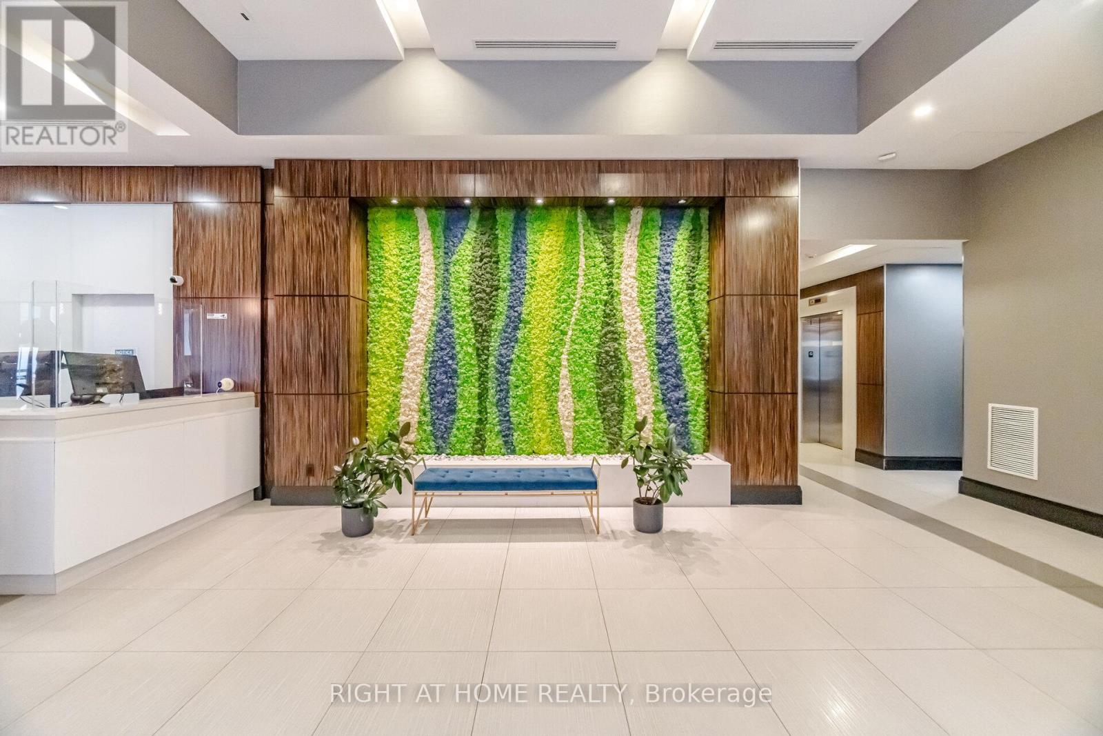 #2511 - 19 Grand Trunk Crescent, Toronto, Ontario  M5J 3A3 - Photo 7 - C13464224