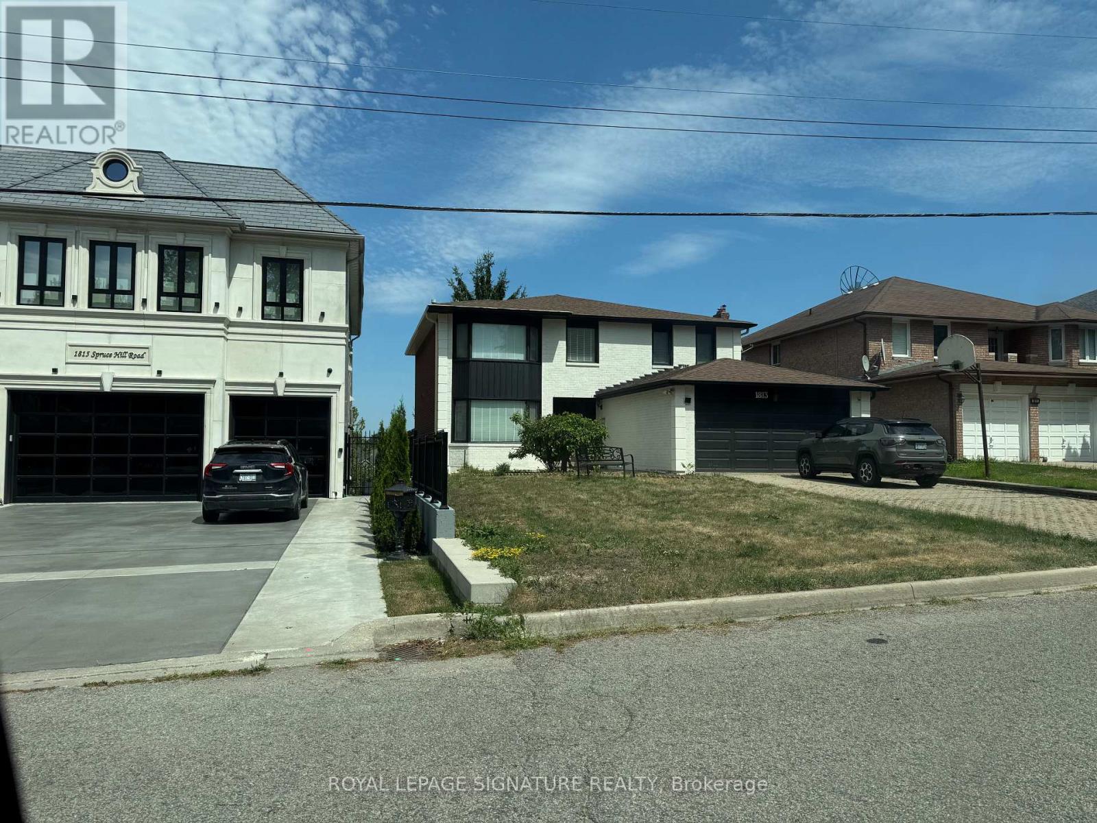 1813 SPRUCE HILL ROAD, Pickering, Ontario