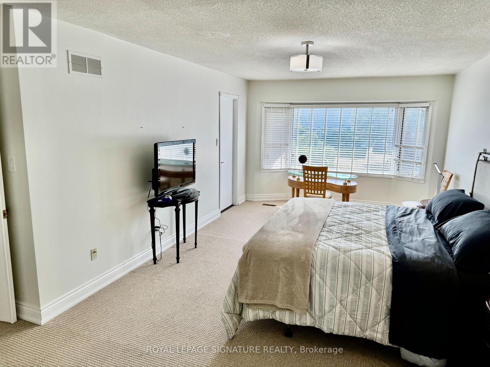 1813 Spruce Hill Road, Pickering, Ontario  L1V 1S5 - Photo 16 - E13464220