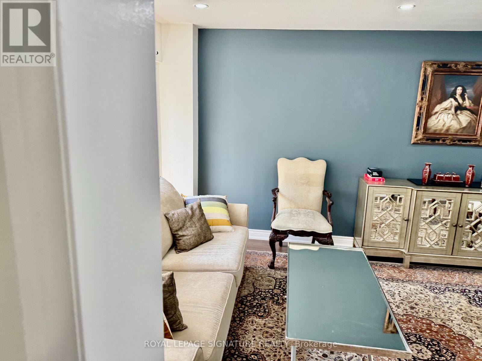 1813 Spruce Hill Road, Pickering, Ontario  L1V 1S5 - Photo 4 - E13464220