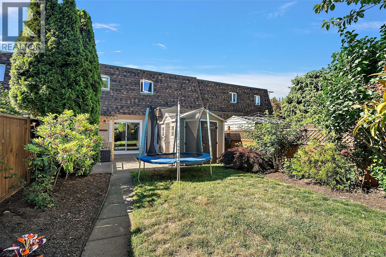 10 7675 East Saanich Rd, Central Saanich, British Columbia  V8M 1L9 - Photo 19 - 1040887