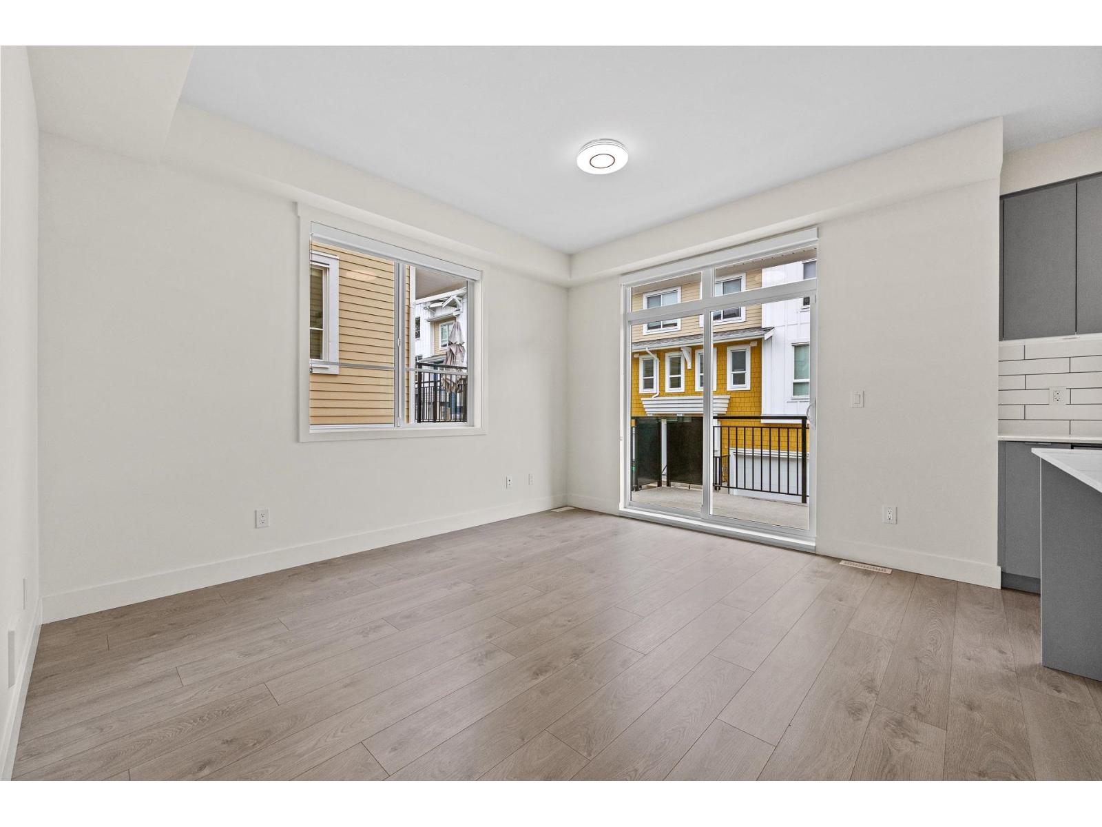 16 16560 17a Avenue, Surrey, British Columbia V3Z 1J3 - Photo 13 - R3137580