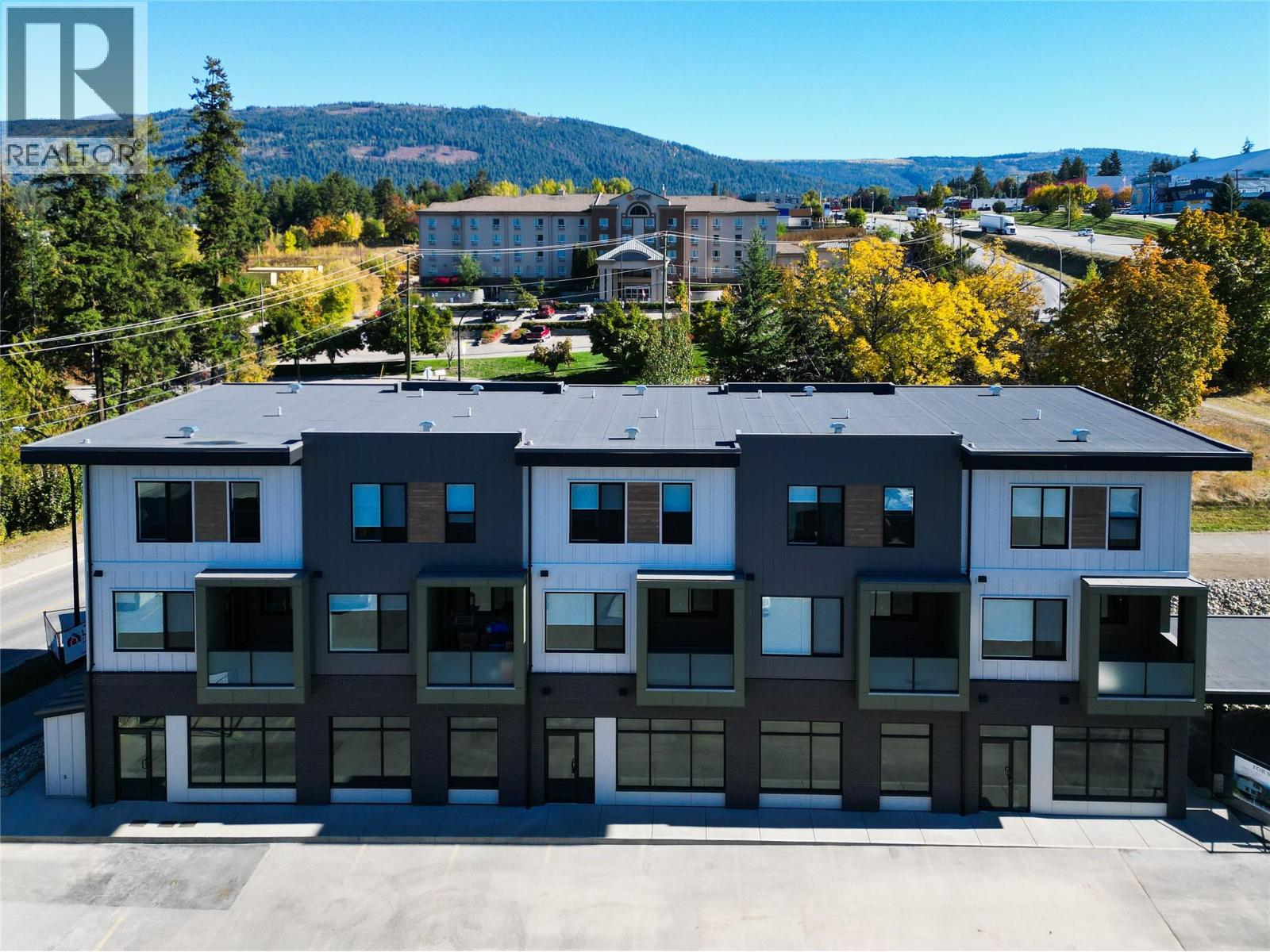 2110 11 Avenue NE Unit# B101, Salmon Arm, British Columbia  V1E 2J4 - Photo 3 - 10370308