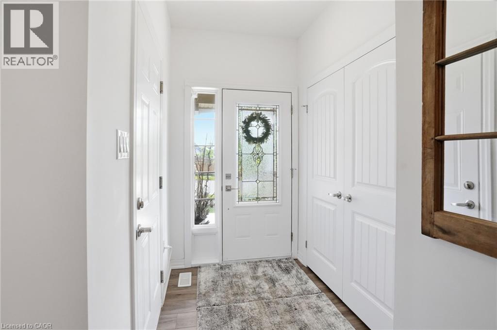1 Bawcutt Crescent, Paris, Ontario  N3L 0G7 - Photo 6 - 40840951