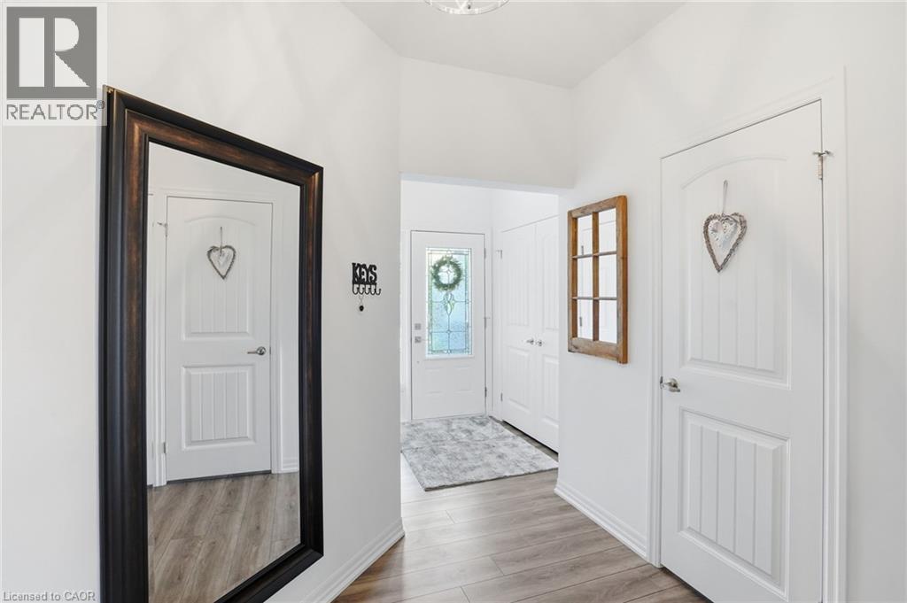 1 Bawcutt Crescent, Paris, Ontario  N3L 0G7 - Photo 7 - 40840951