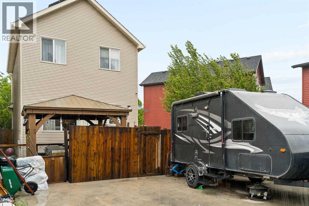 74 Autumn Crescent SE, Calgary, Alberta  T3M 0P5 - Photo 25 - A2317439
