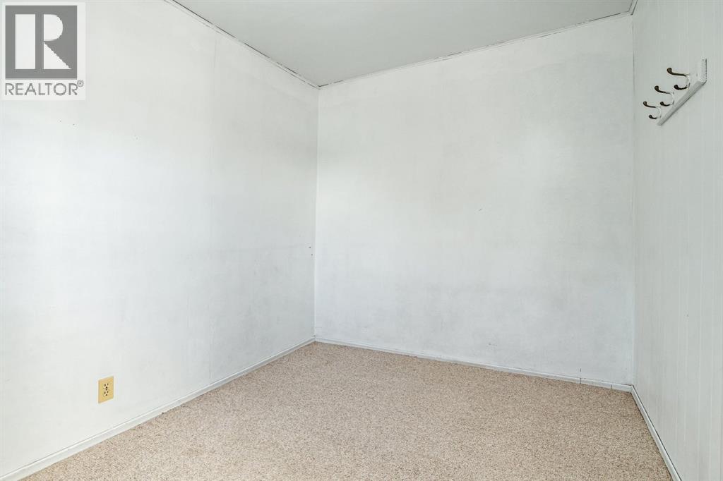 2729 216 Street, Bellevue, Alberta  T0K 0E0 - Photo 9 - A2320300
