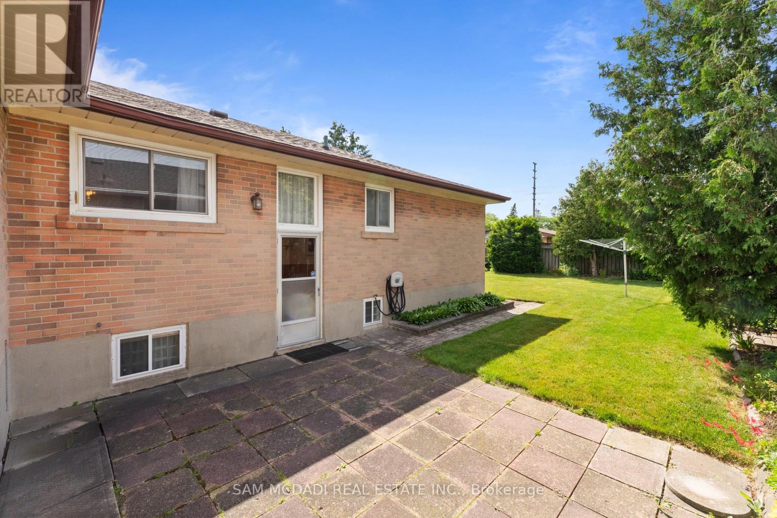 757 Netherton Crescent, Mississauga, Ontario  L4Y 2M5 - Photo 32 - W13464120