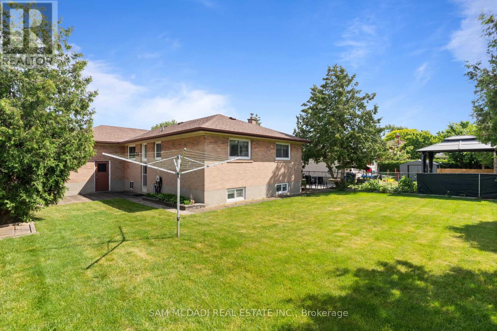 757 Netherton Crescent, Mississauga, Ontario  L4Y 2M5 - Photo 34 - W13464120