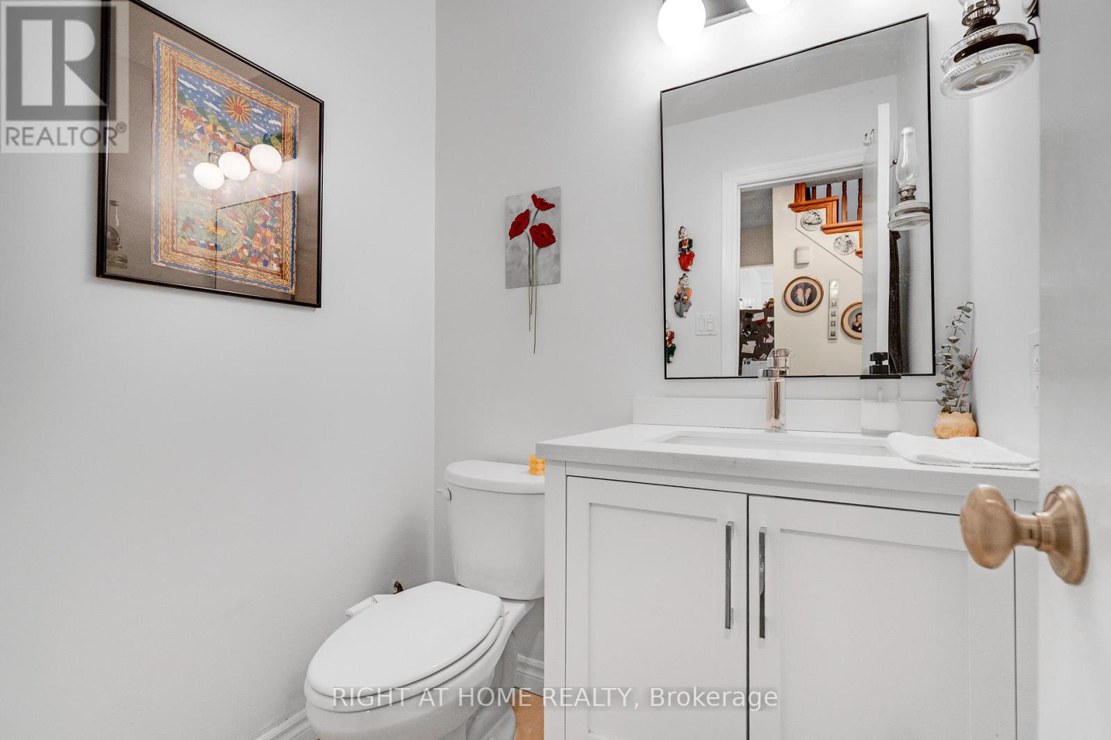 1093 Montgomery Drive, Oakville, Ontario  L6M 1E8 - Photo 21 - W13464314