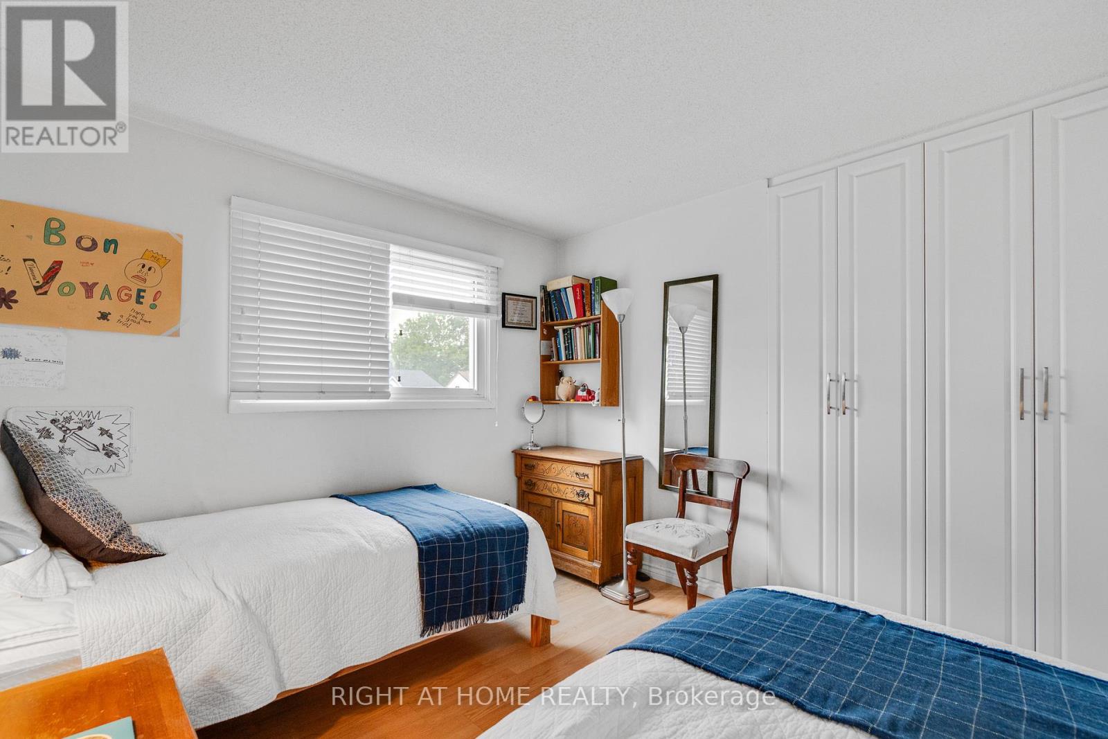 1093 Montgomery Drive, Oakville, Ontario  L6M 1E8 - Photo 31 - W13464314
