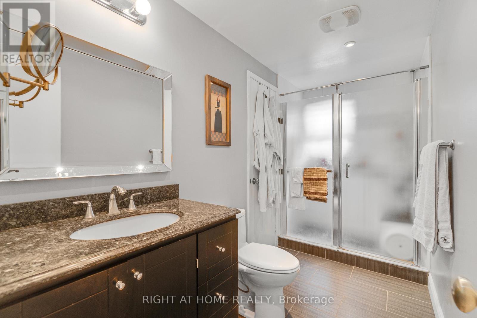 1093 Montgomery Drive, Oakville, Ontario  L6M 1E8 - Photo 34 - W13464314