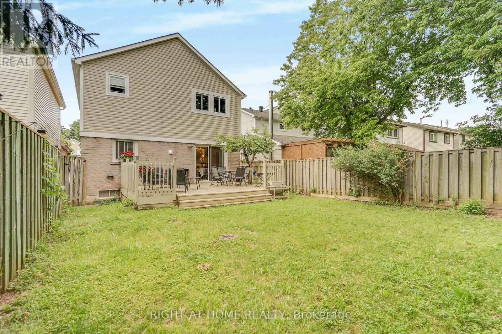 1093 Montgomery Drive, Oakville, Ontario  L6M 1E8 - Photo 46 - W13464314