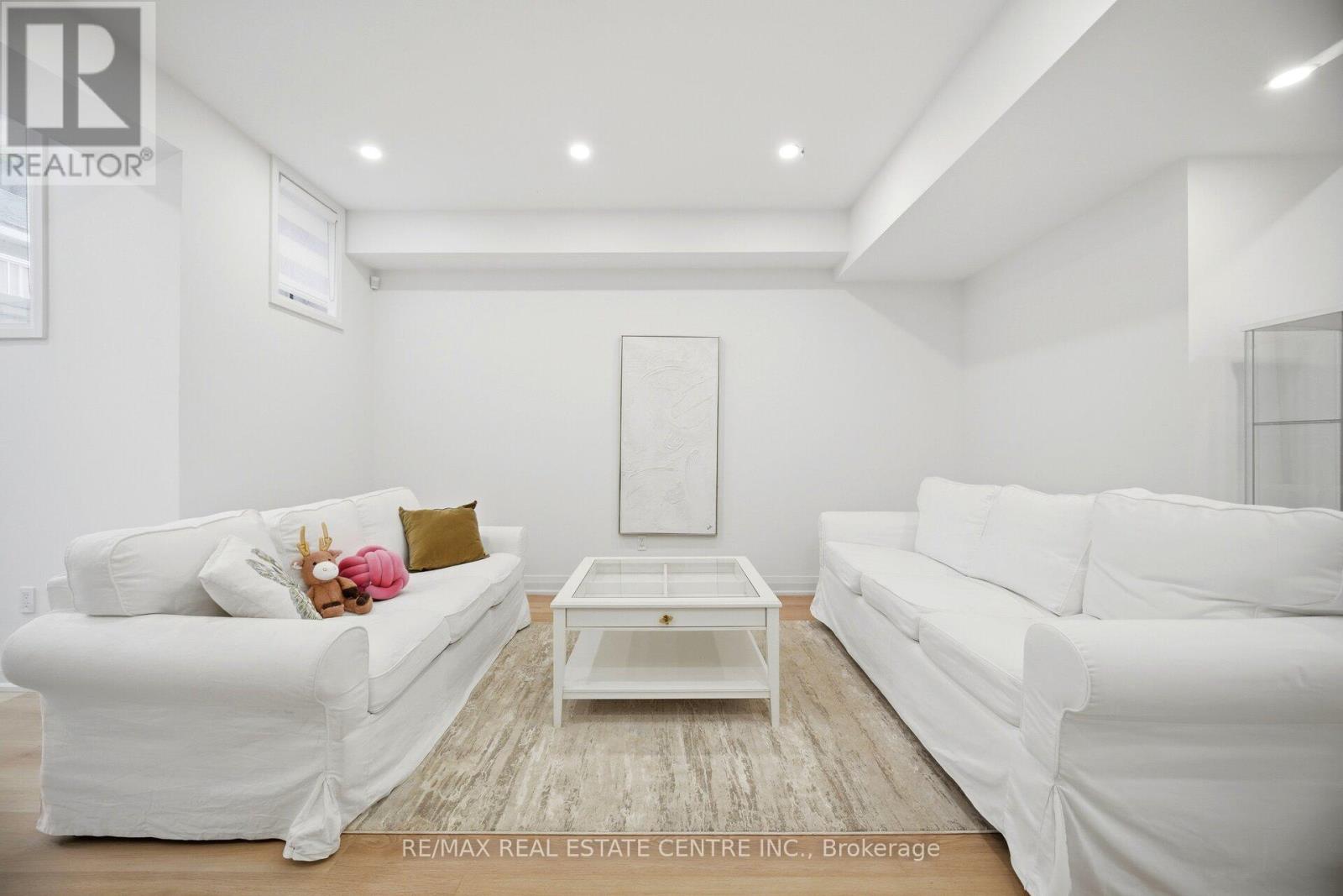 2450 Rebecca Street, Oakville, Ontario  L6L 2B2 - Photo 39 - W13464322