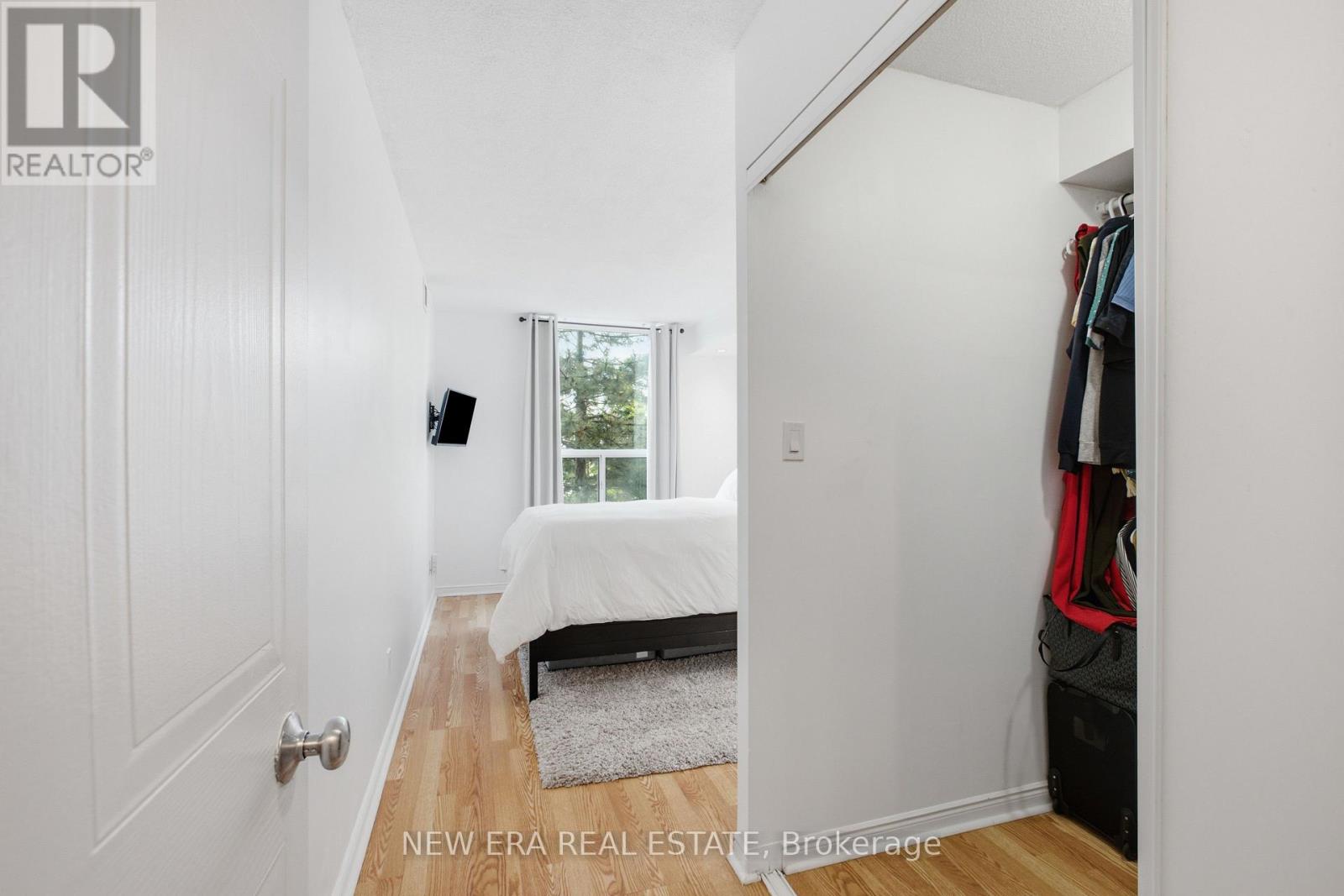 301 - 135 Hillcrest Avenue, Mississauga, Ontario L5B 4B1 - Photo 23 - W13464362
