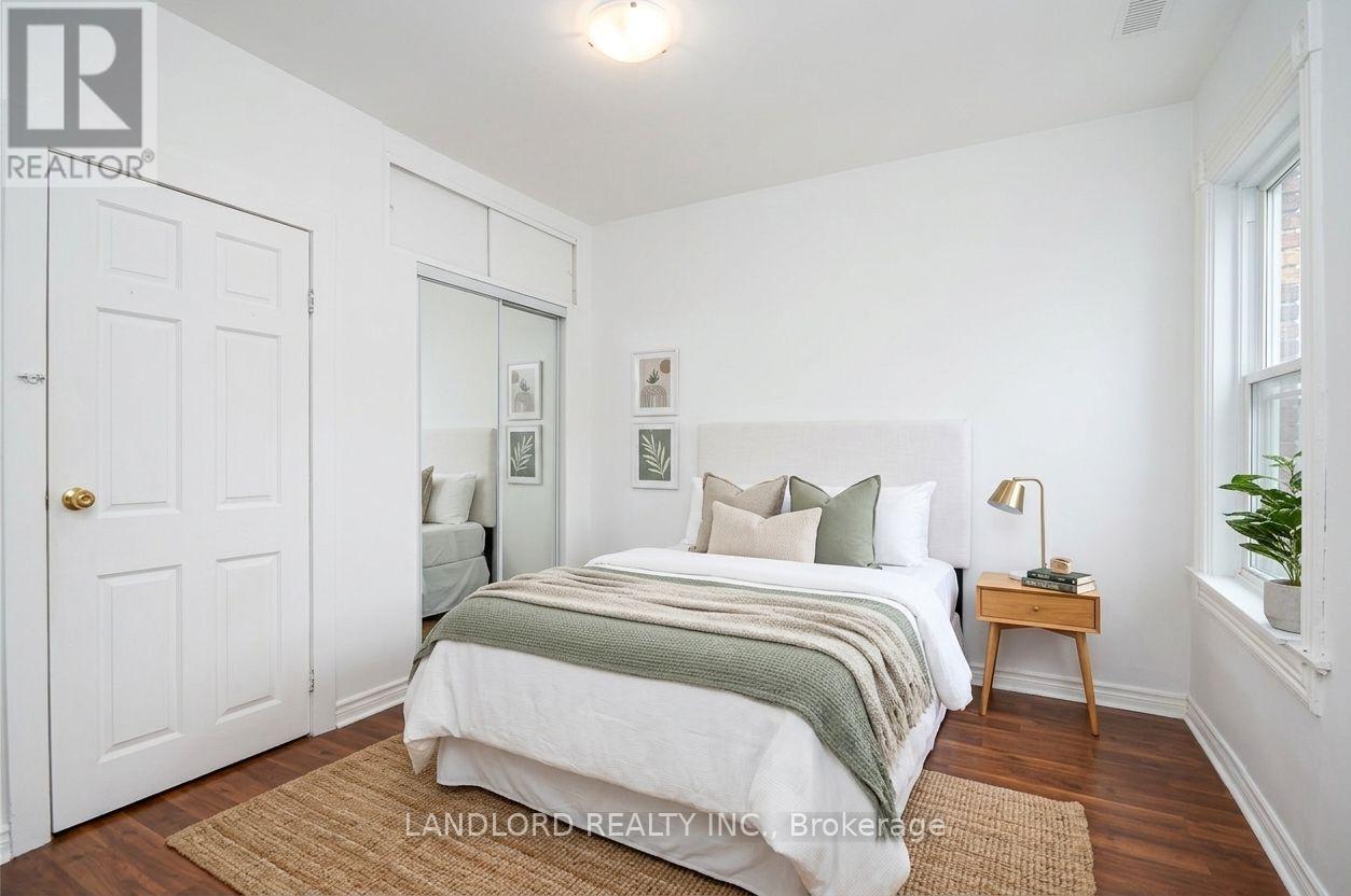 2nd Fl - 25 Miller Street, Toronto, Ontario  M6N 2Z6 - Photo 6 - W13464378