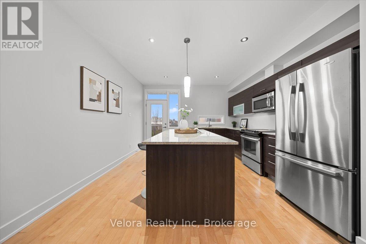 63f Young Street, Ottawa, Ontario  K1S 5T5 - Photo 12 - X13464448