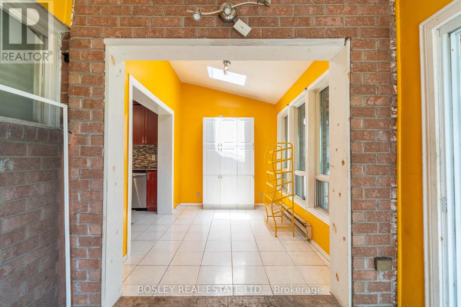 6 Floribunda Crescent, Brampton, Ontario  L6T 4S1 - Photo 15 - W13464436