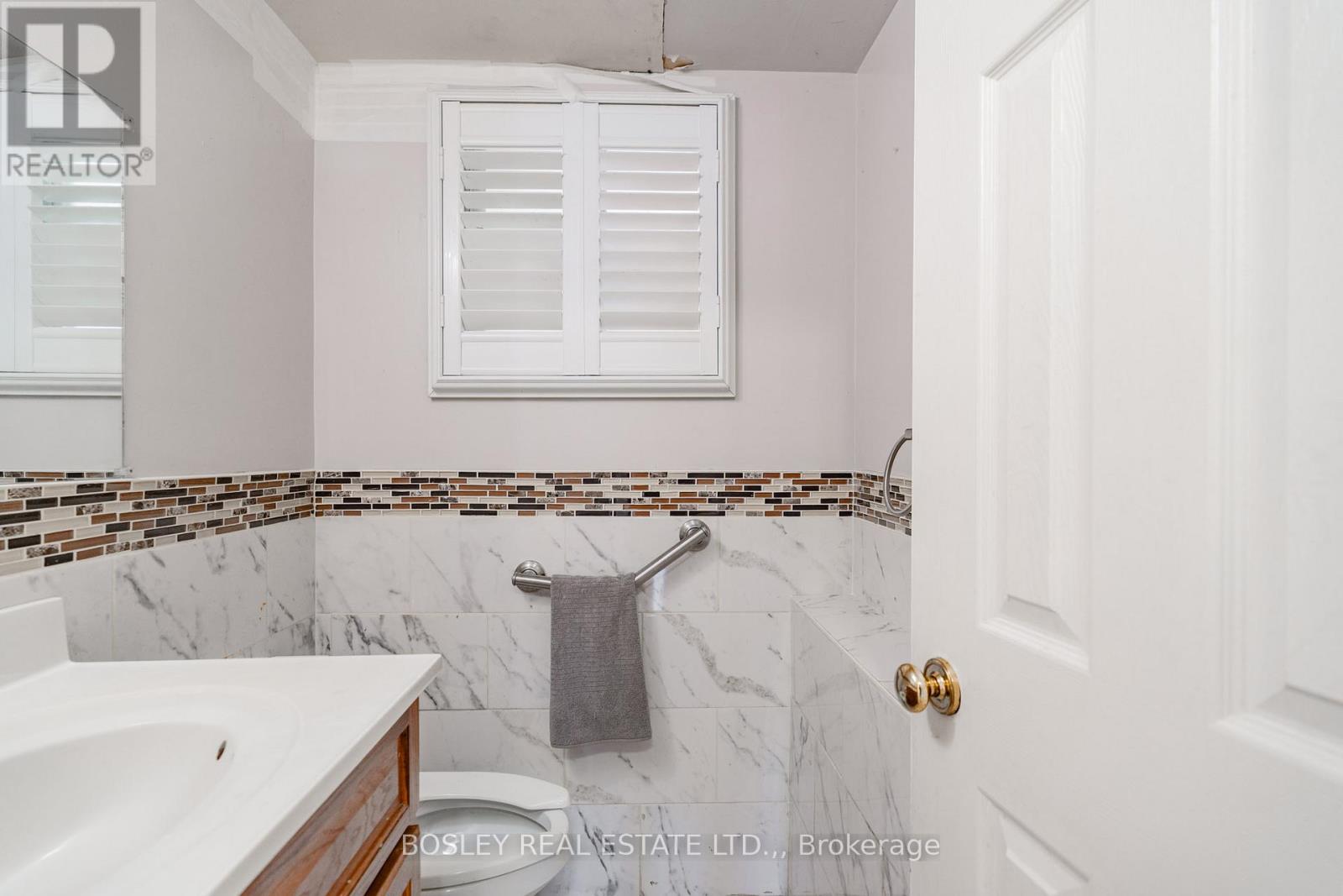 6 Floribunda Crescent, Brampton, Ontario  L6T 4S1 - Photo 17 - W13464436