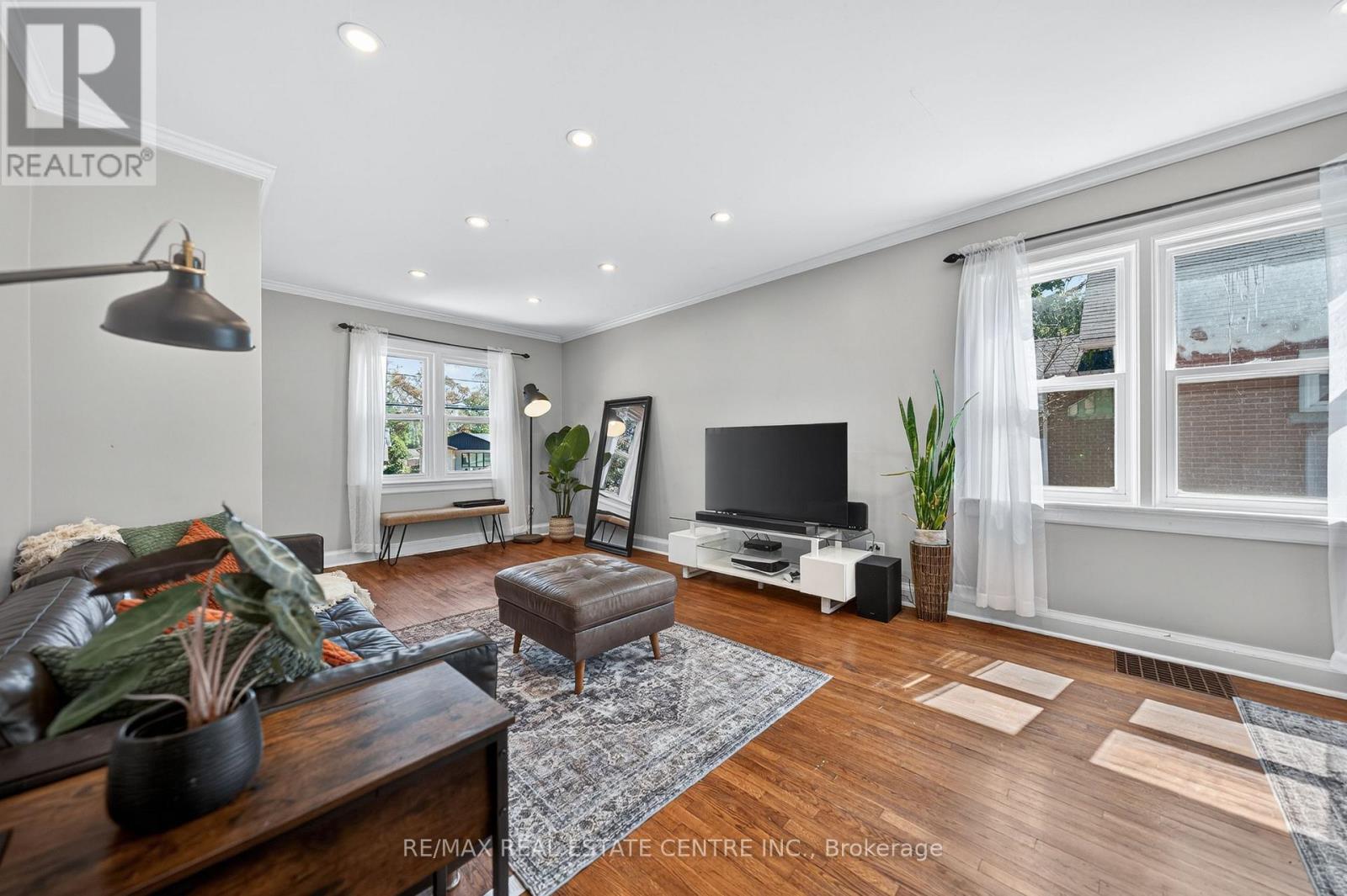 154 Bridgeport Road E, Waterloo, Ontario  N2J 2K4 - Photo 13 - X13464128