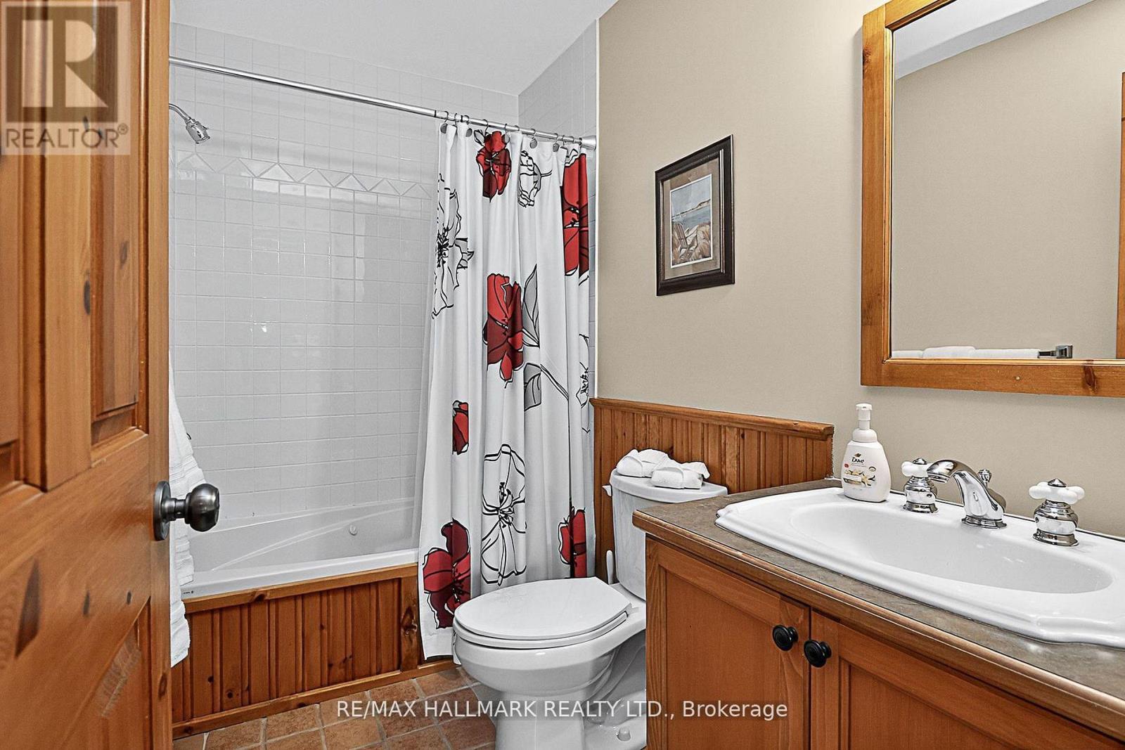 101 - 184 Snowbridge Way, Blue Mountains, Ontario  L9Y 0V1 - Photo 8 - X13464284