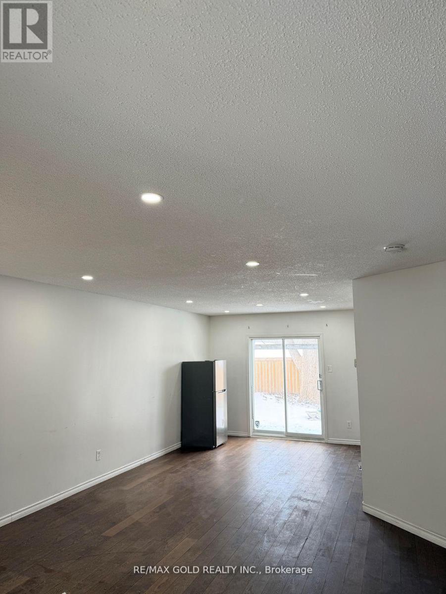 222 Fleming Drive, London East, Ontario  N5V 4Y9 - Photo 6 - X13464300