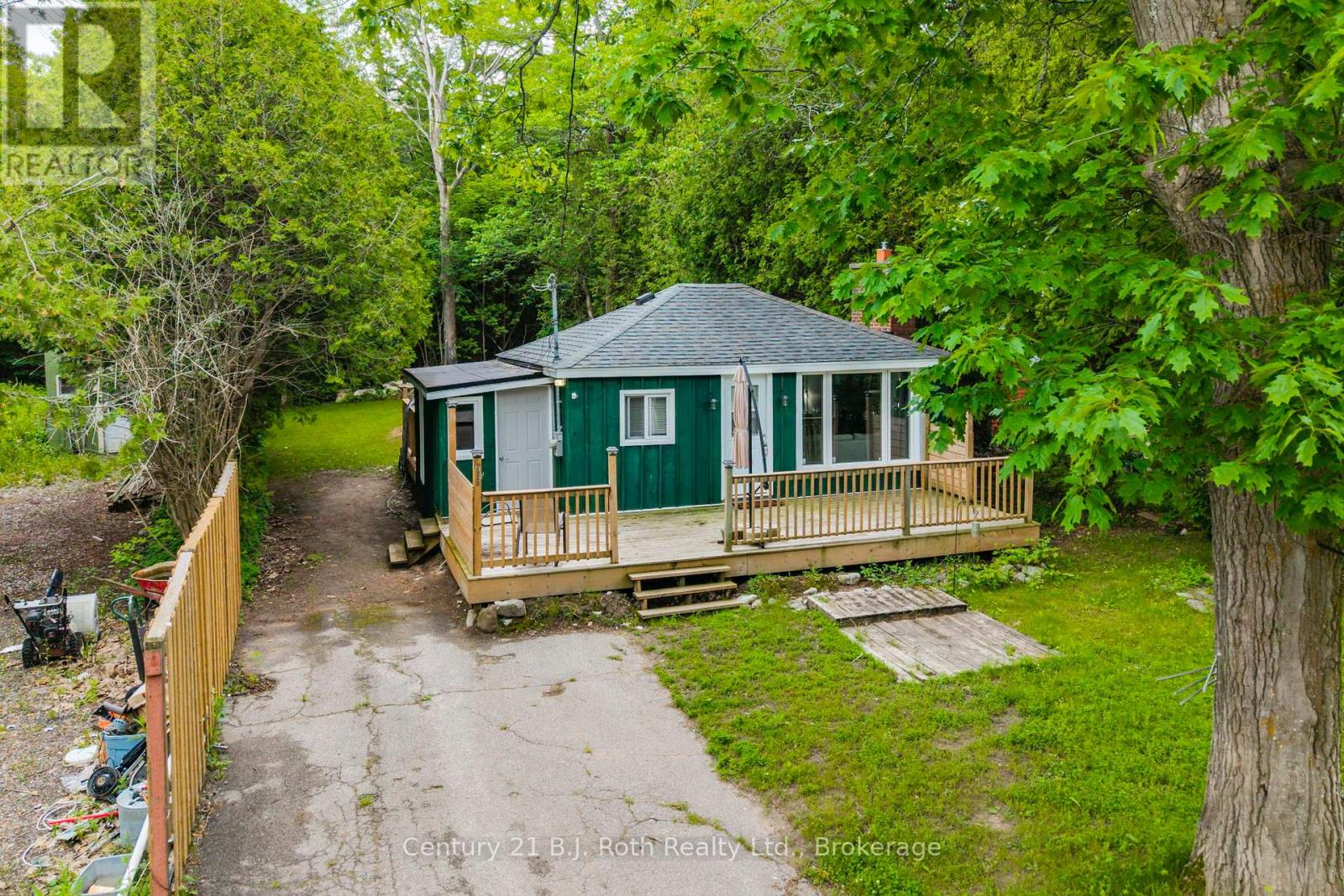 23 Earldom Boulevard, Tay (Port Mcnicoll), Ontario  L0K 1R0 - Photo 2 - S13464450