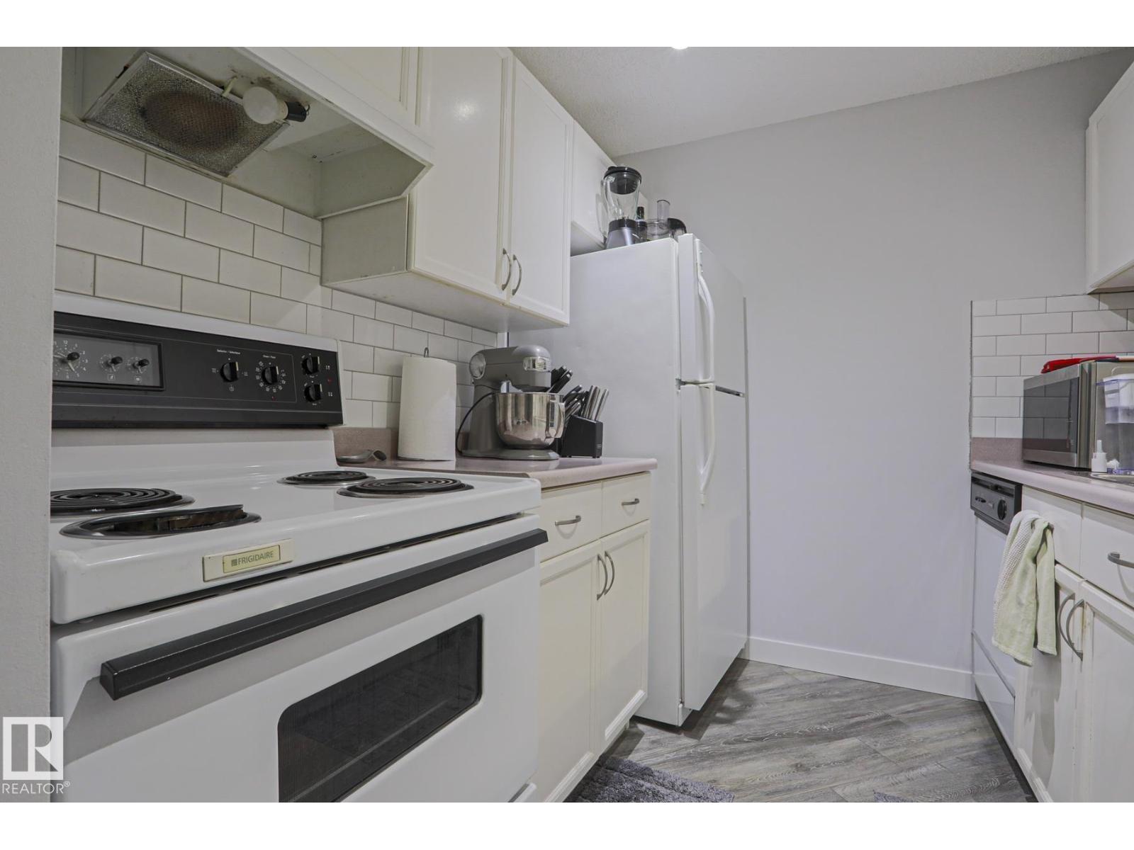 #233 2520 50 St Nw, Edmonton, Alberta  T6L 7A6 - Photo 2 - E4492347