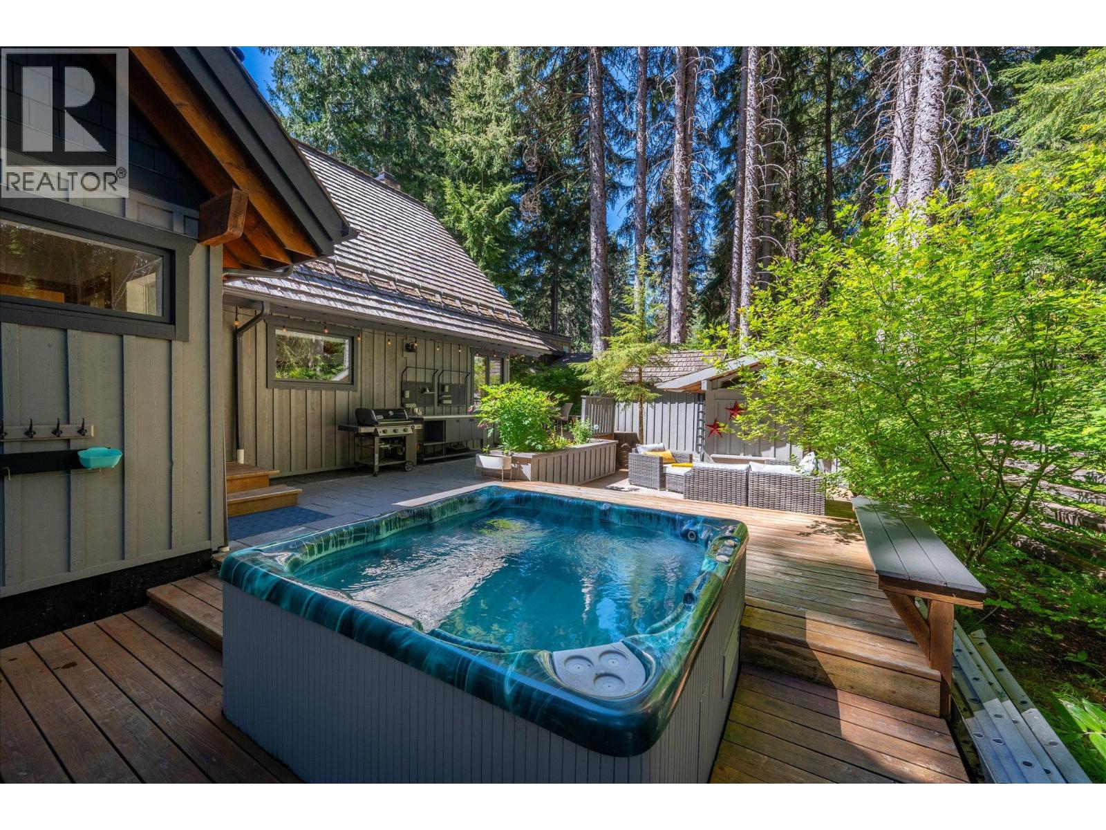 6725 Crabapple Drive, Whistler, British Columbia  V8E 0C5 - Photo 16 - R3101803